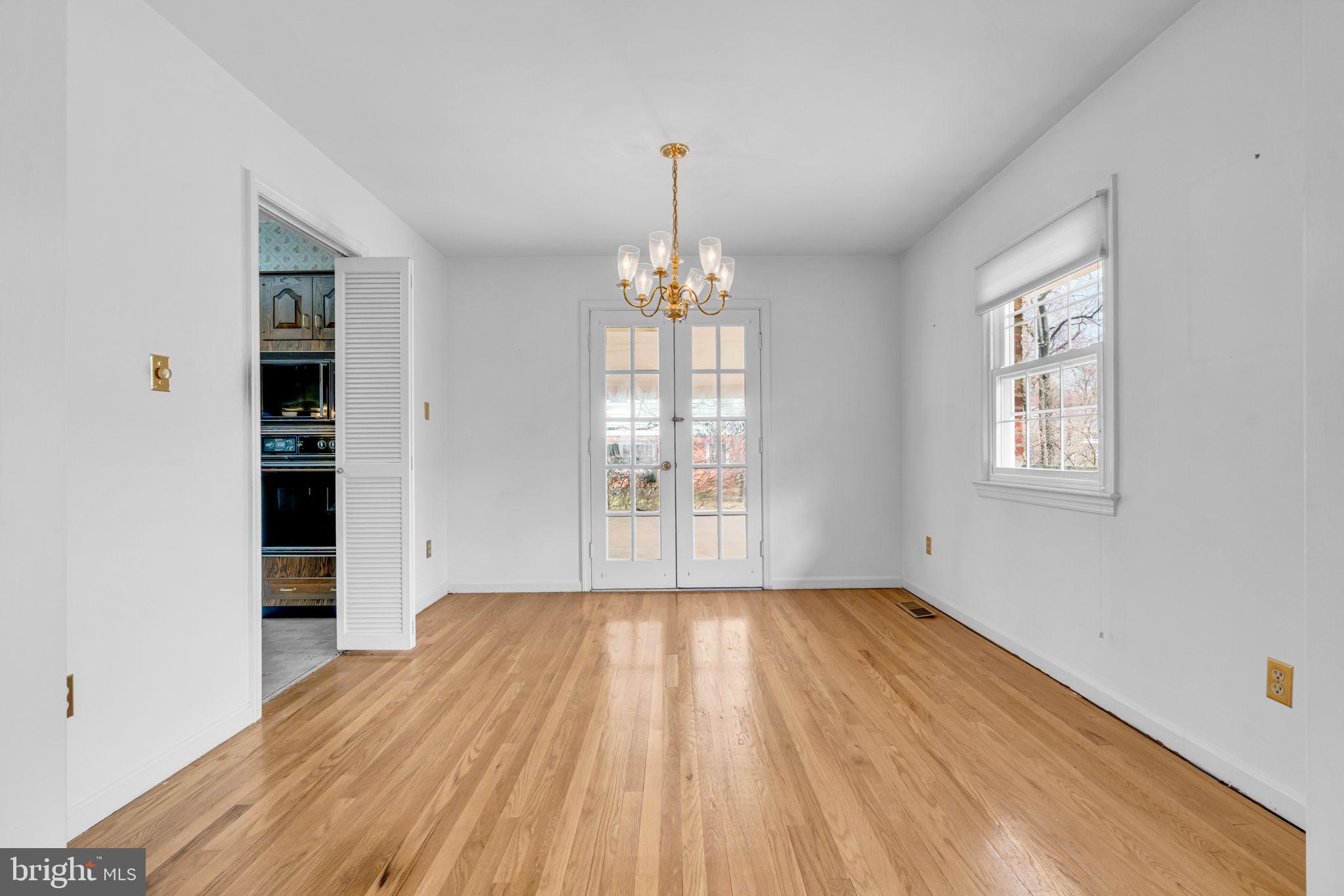 LAKEVALE ESTATES - Residential