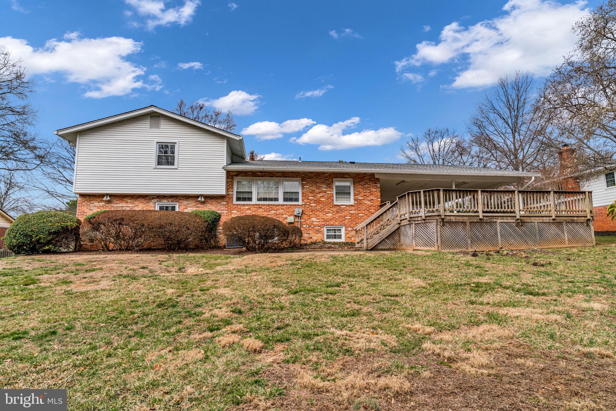 LAKEVALE ESTATES - Residential