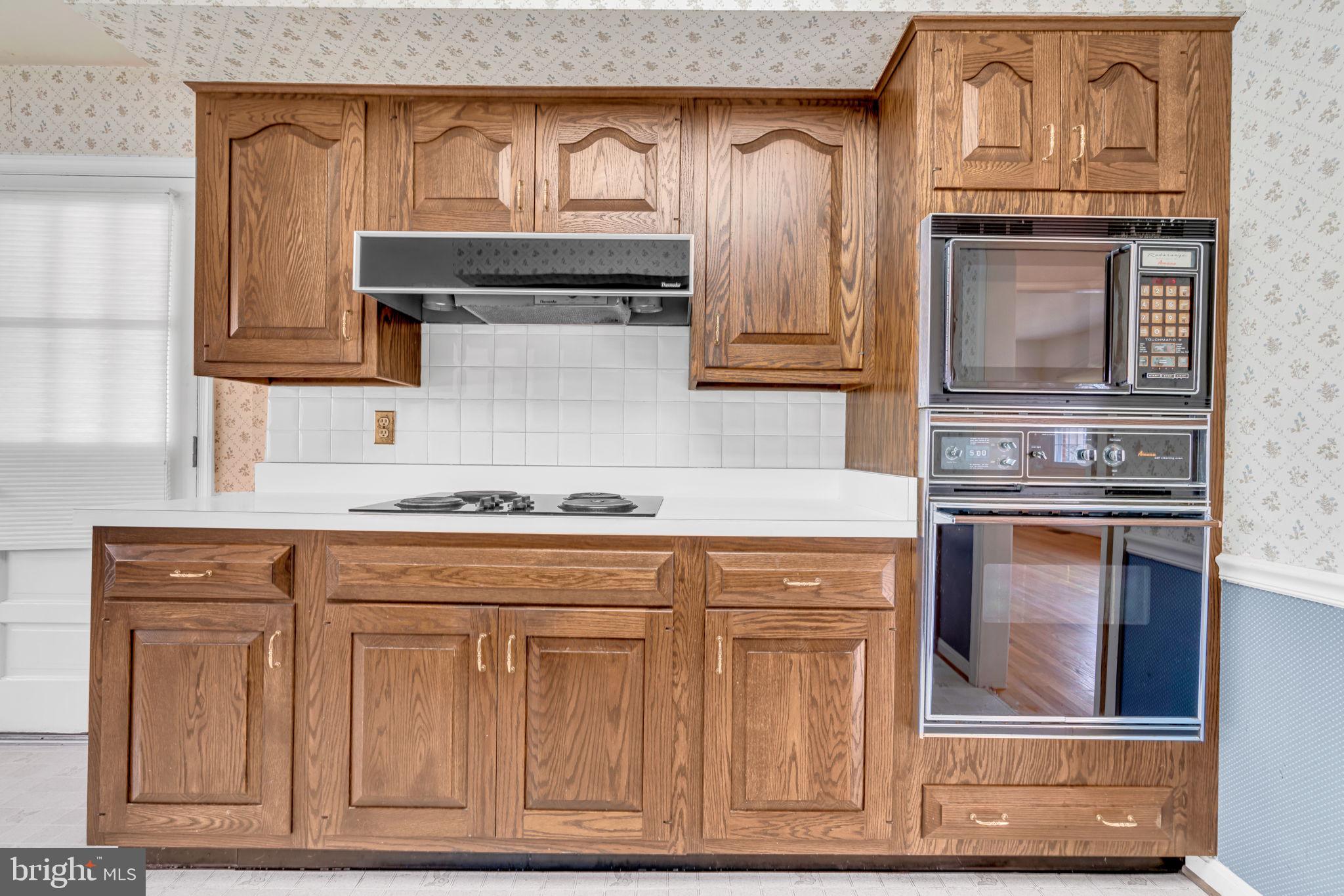 LAKEVALE ESTATES - Residential