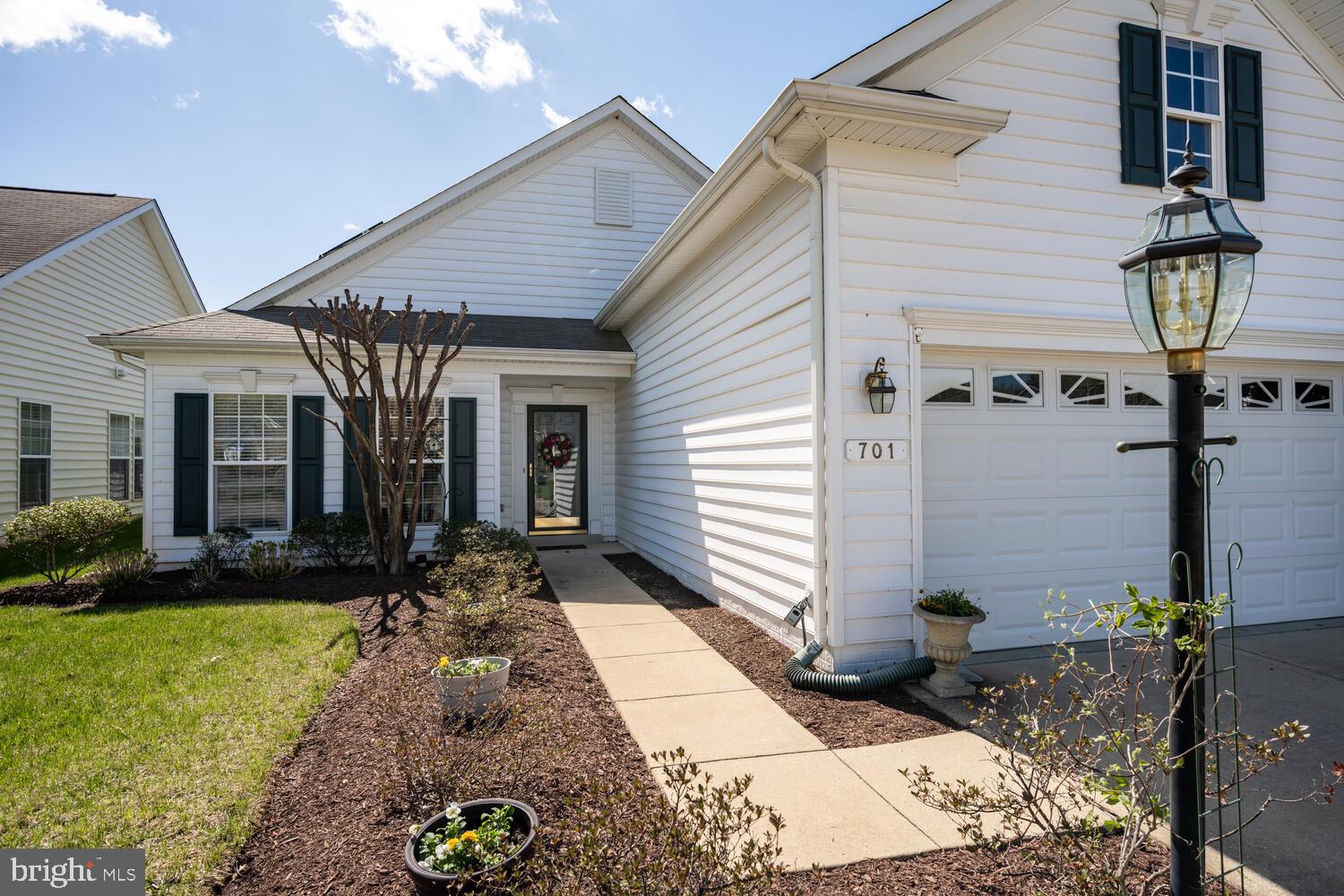 SYMPHONY VILLAGE AT CENTREVILLE - Residential