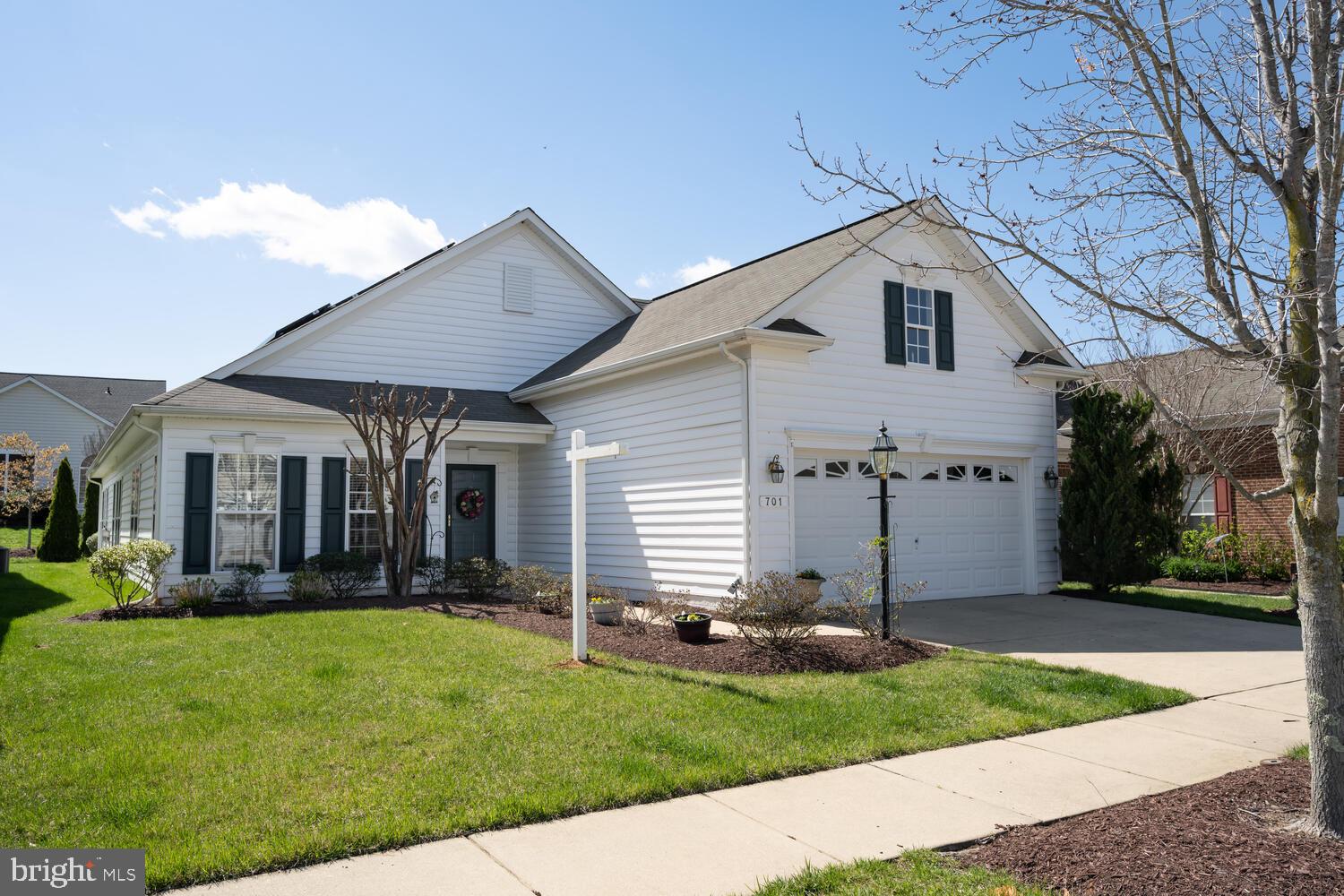 SYMPHONY VILLAGE AT CENTREVILLE - Residential