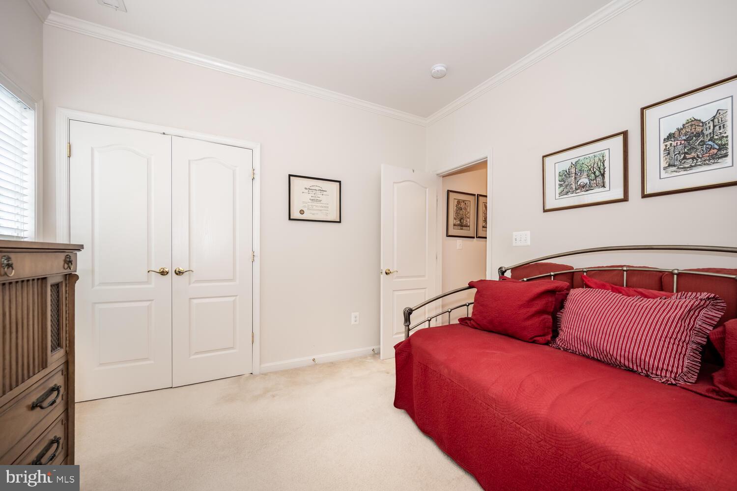 SYMPHONY VILLAGE AT CENTREVILLE - Residential