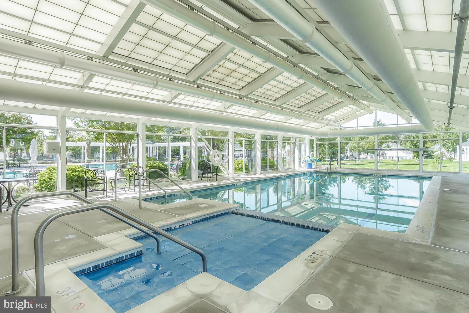 SYMPHONY VILLAGE AT CENTREVILLE - Residential