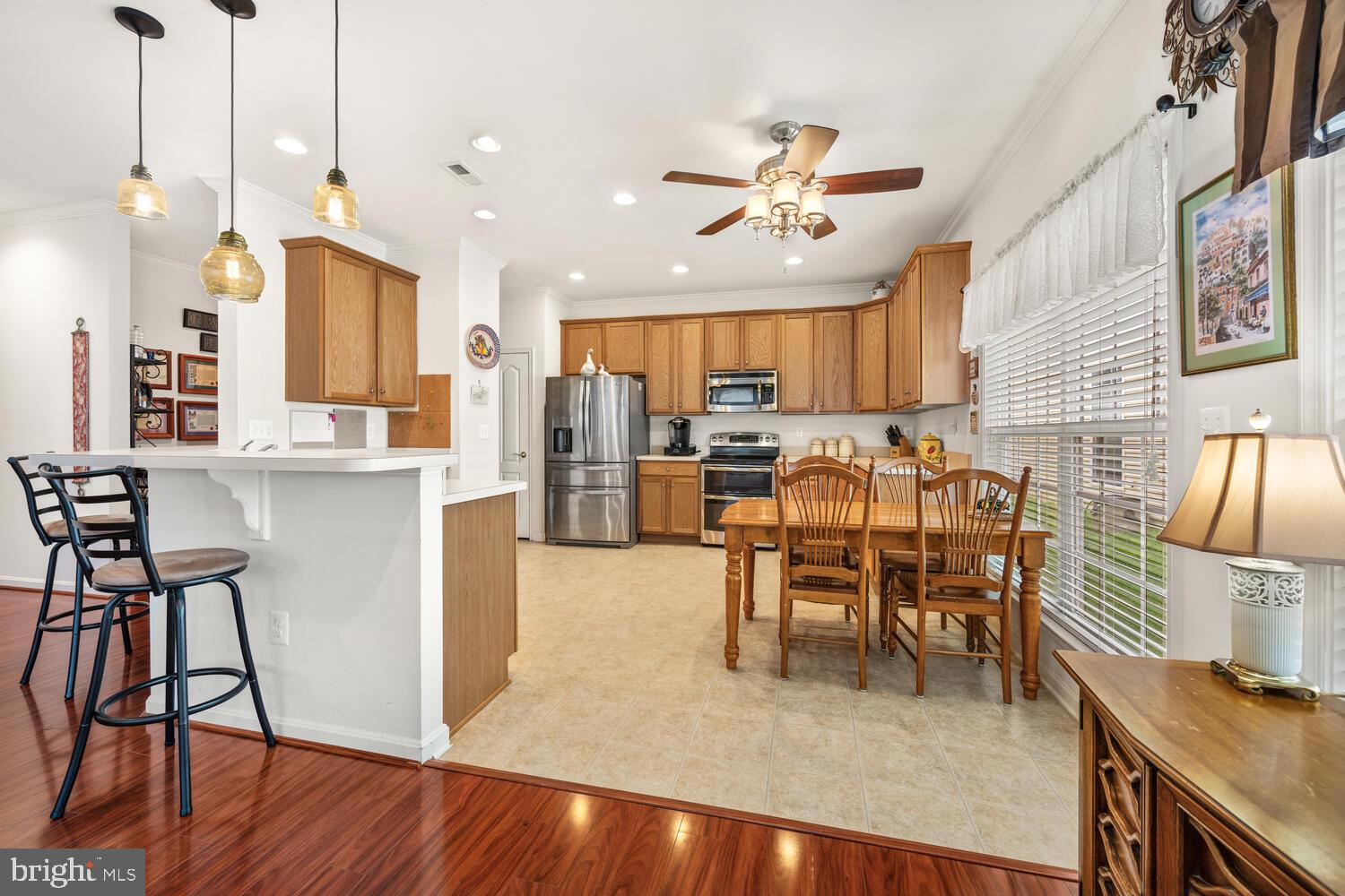 SYMPHONY VILLAGE AT CENTREVILLE - Residential