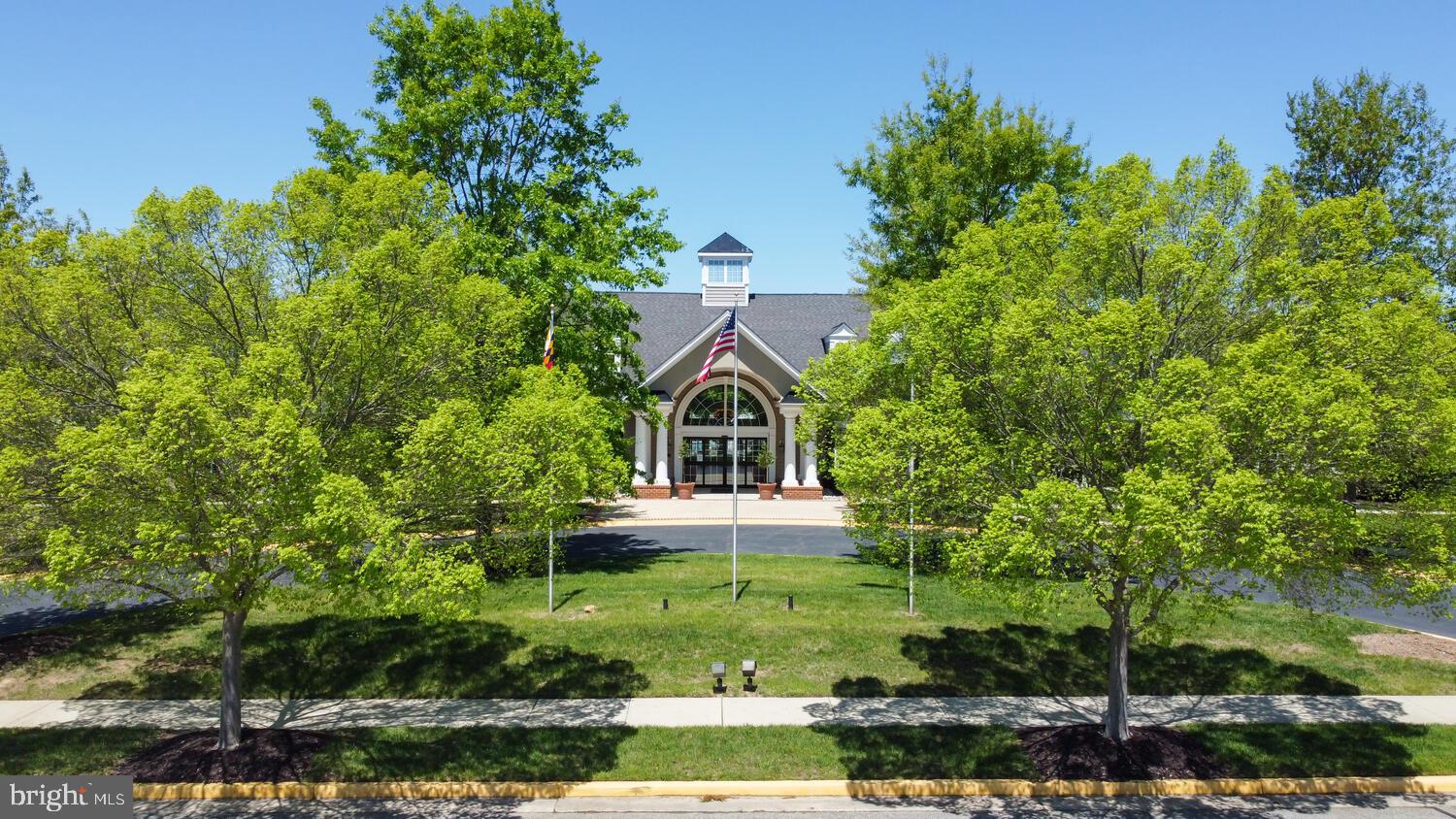 SYMPHONY VILLAGE AT CENTREVILLE - Residential