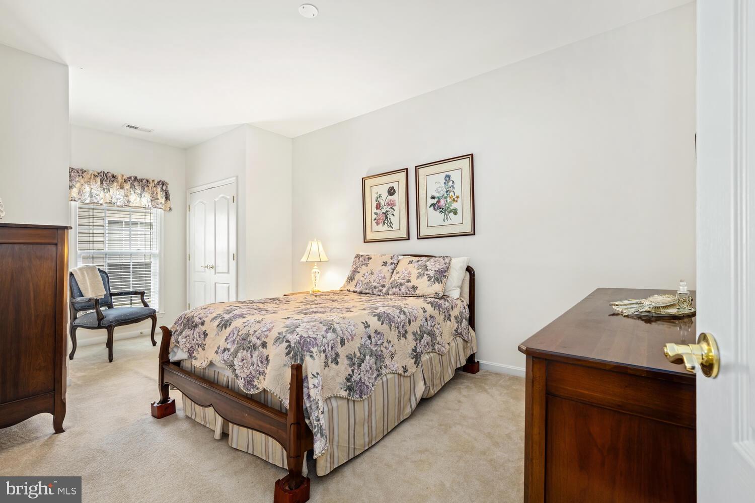 SYMPHONY VILLAGE AT CENTREVILLE - Residential