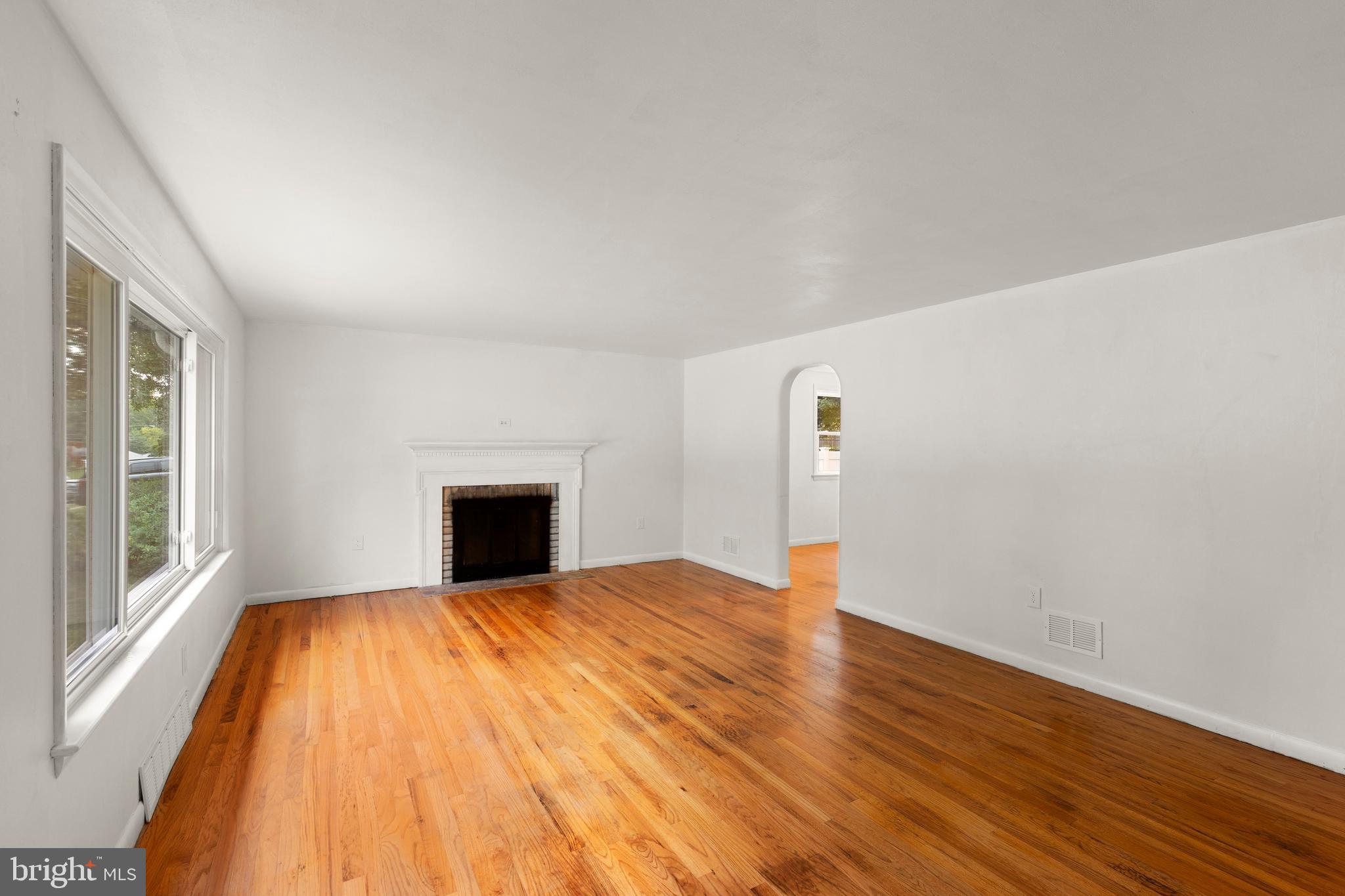 433 SPRING DRIVE