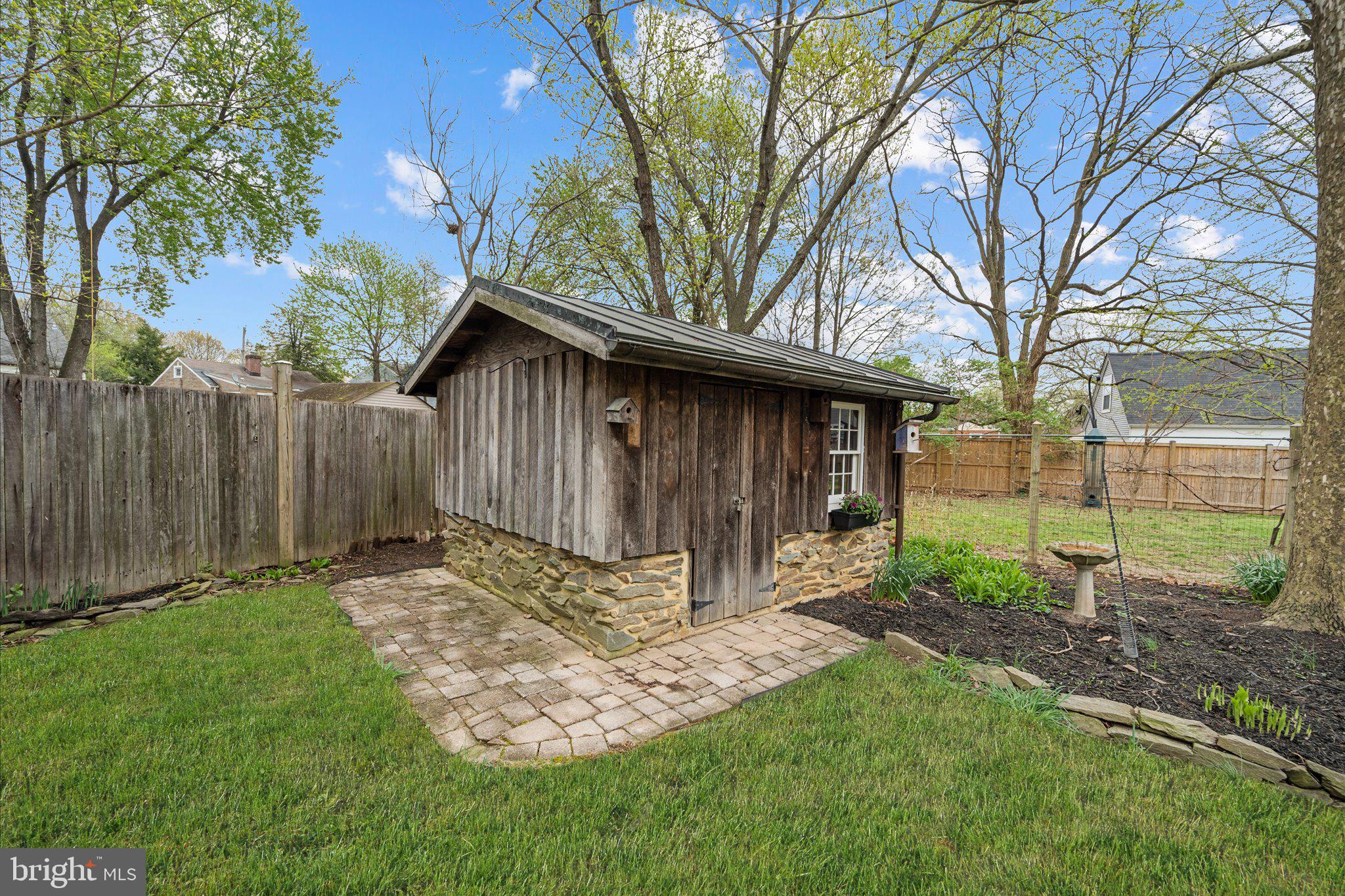 DOUGLAS PARK - Residential