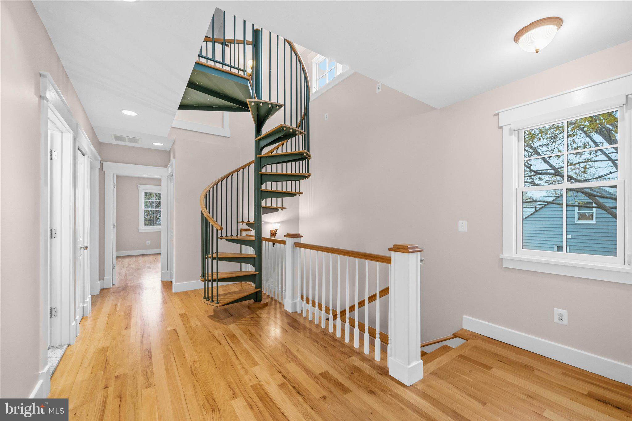 DOUGLAS PARK - Residential