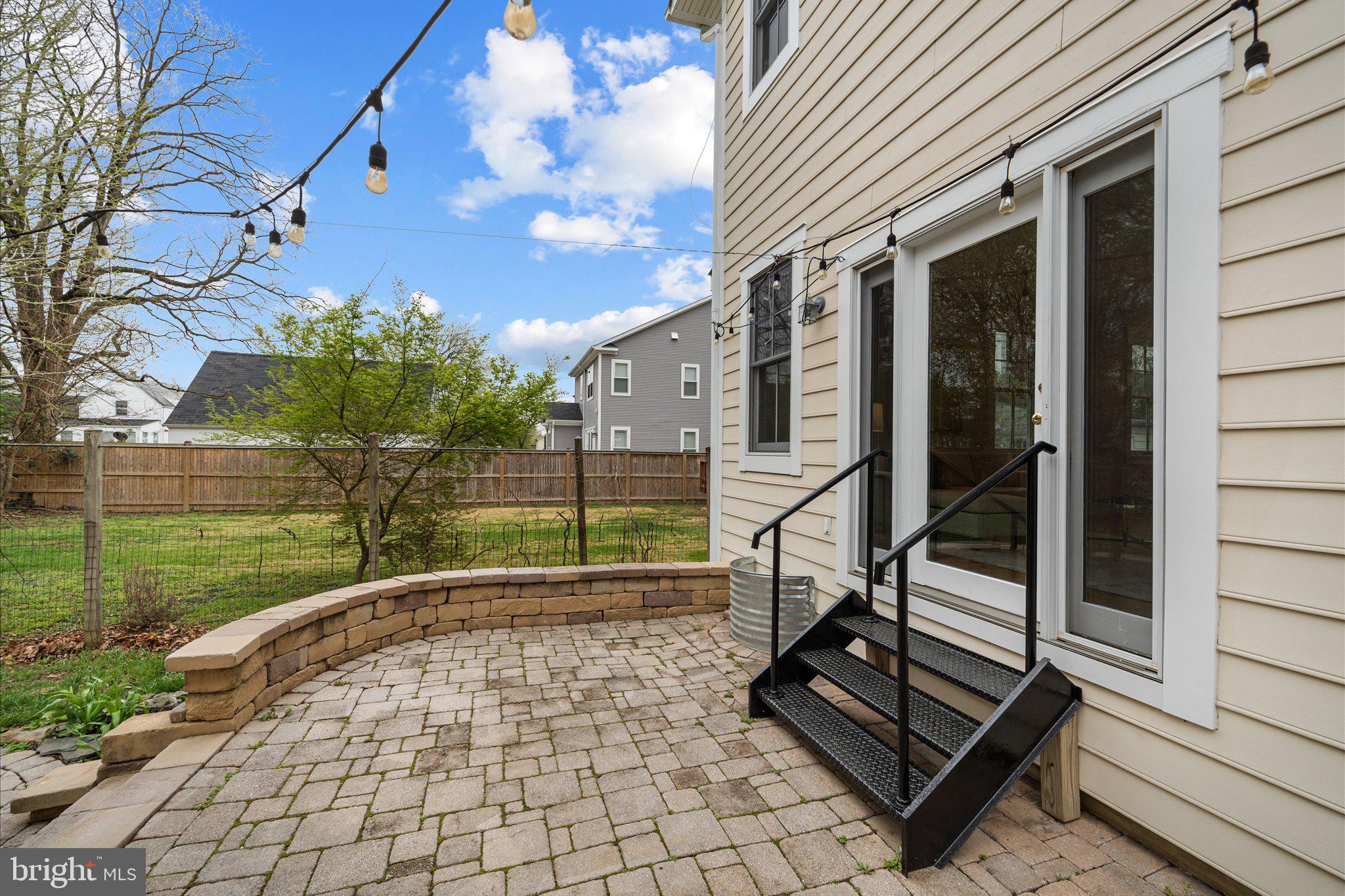 DOUGLAS PARK - Residential