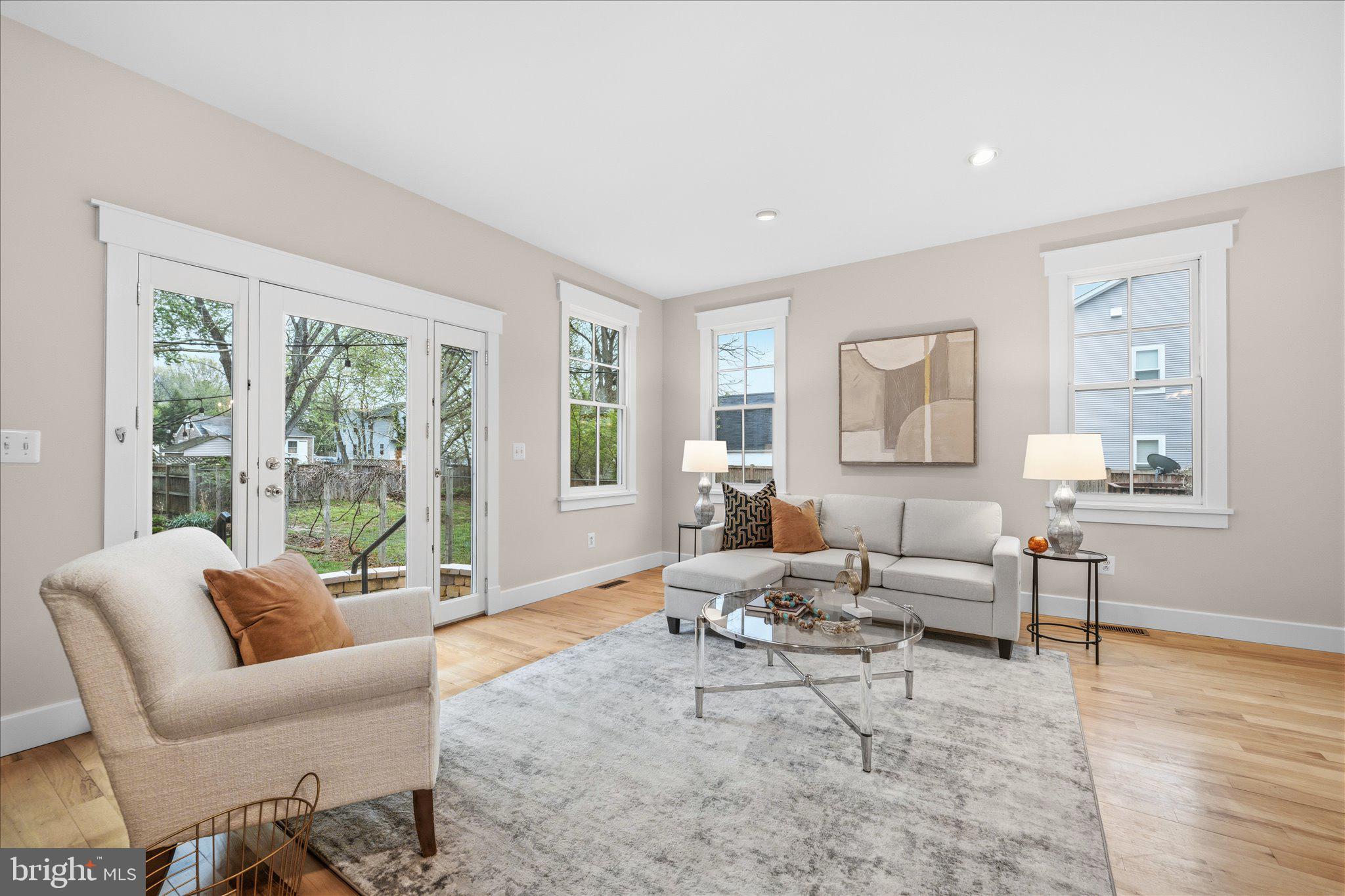 DOUGLAS PARK - Residential