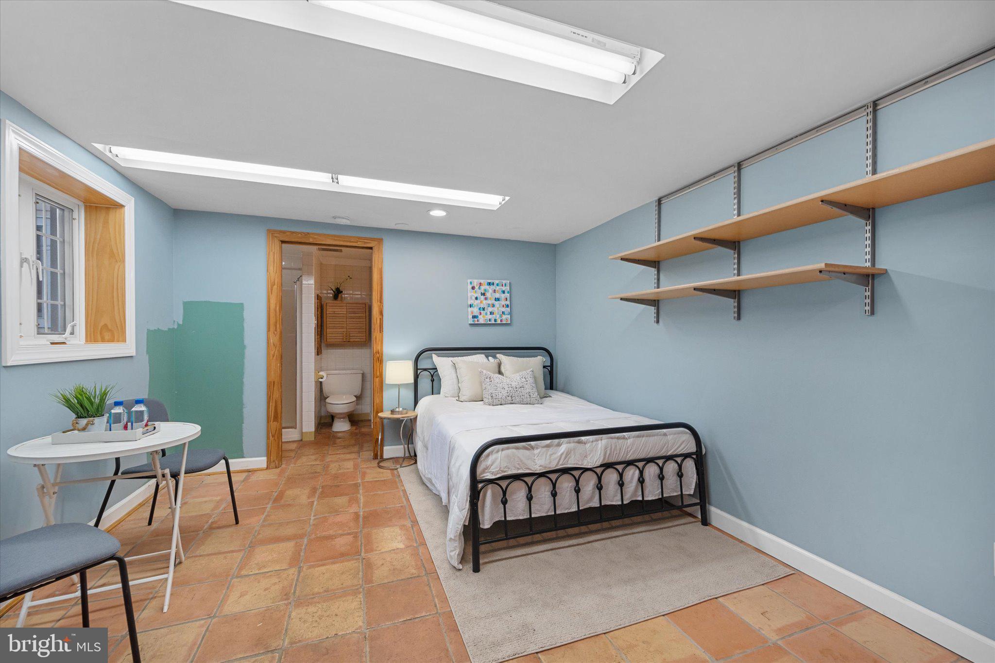 DOUGLAS PARK - Residential