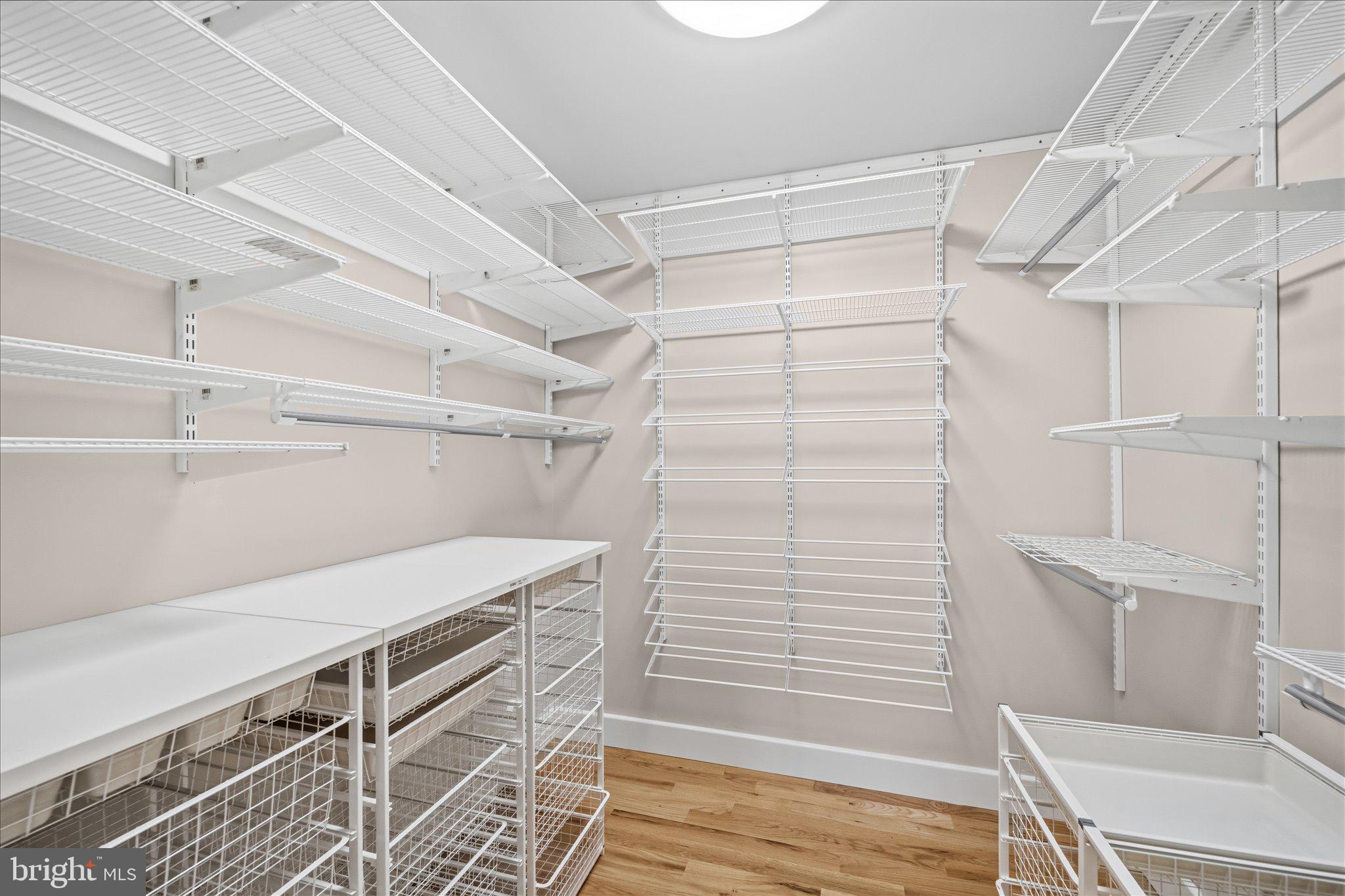 DOUGLAS PARK - Residential