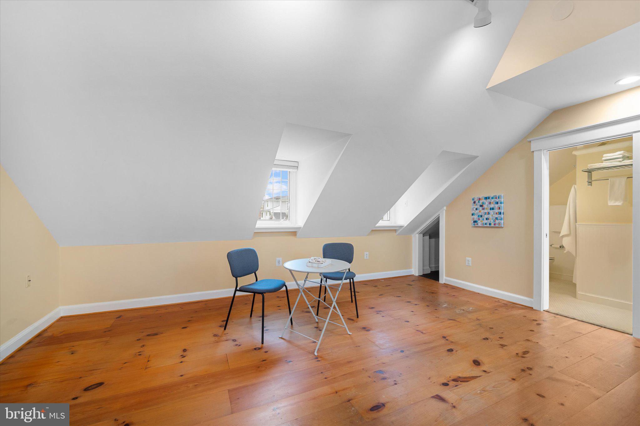 DOUGLAS PARK - Residential