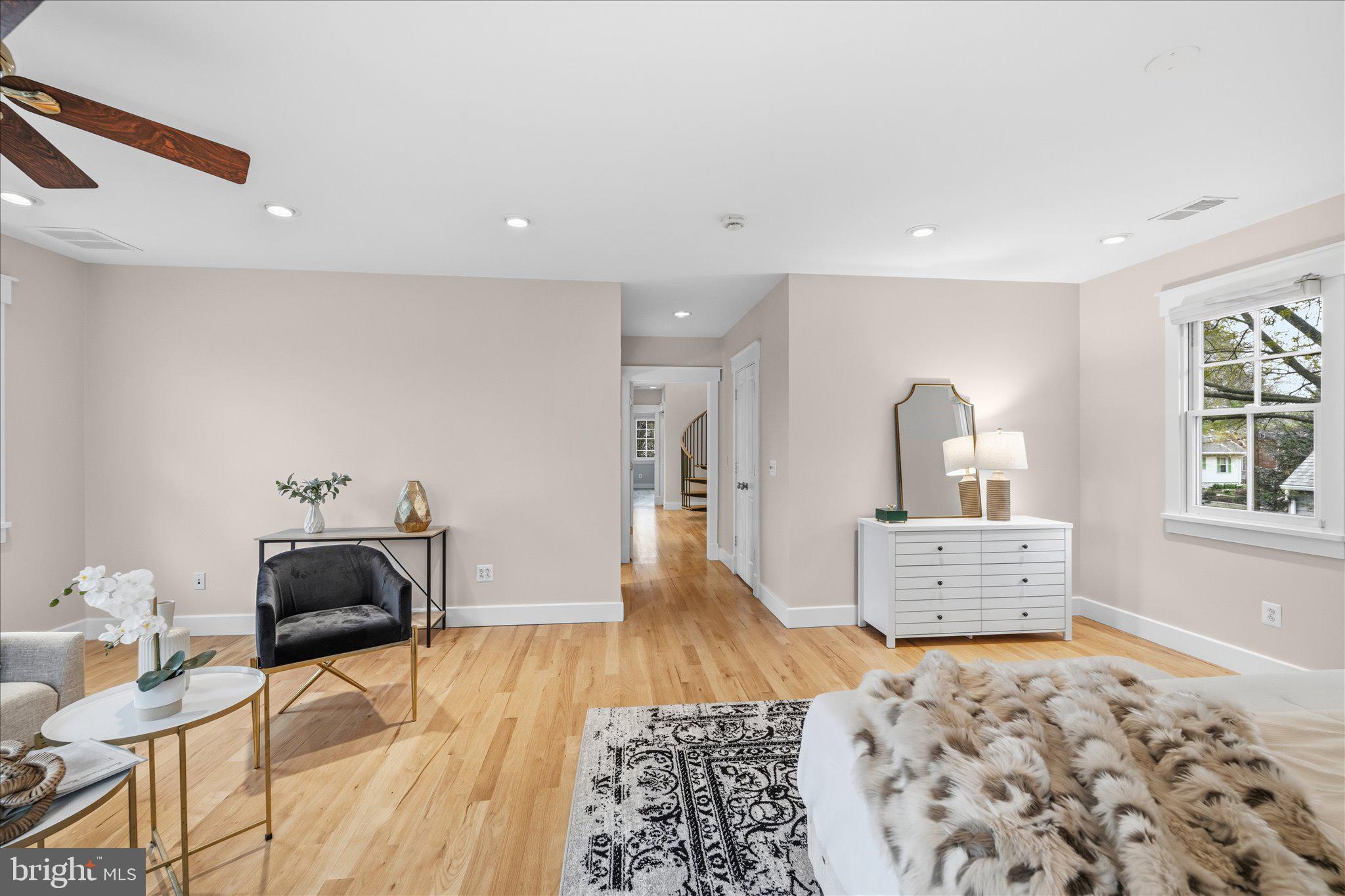 DOUGLAS PARK - Residential