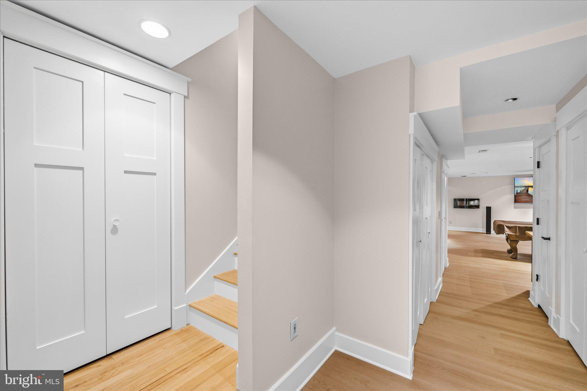 DOUGLAS PARK - Residential