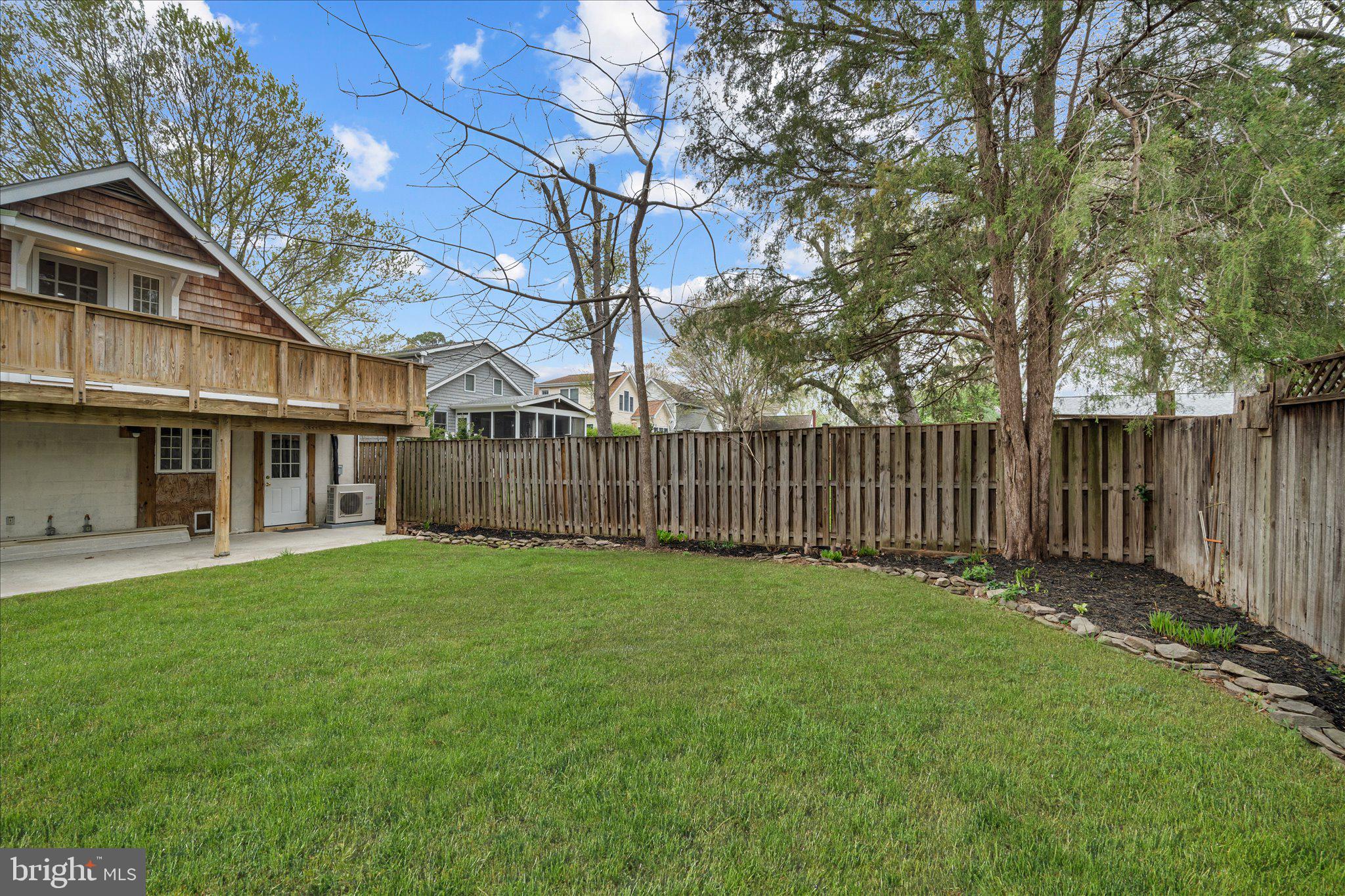 DOUGLAS PARK - Residential