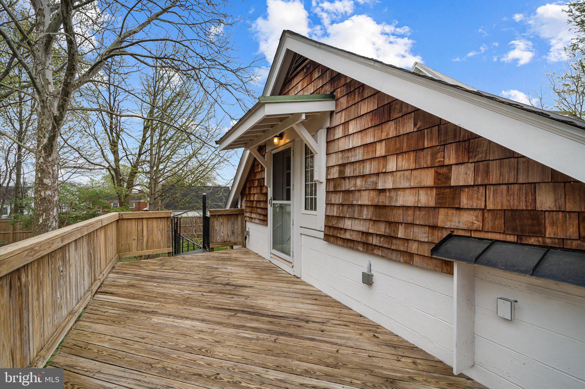 DOUGLAS PARK - Residential