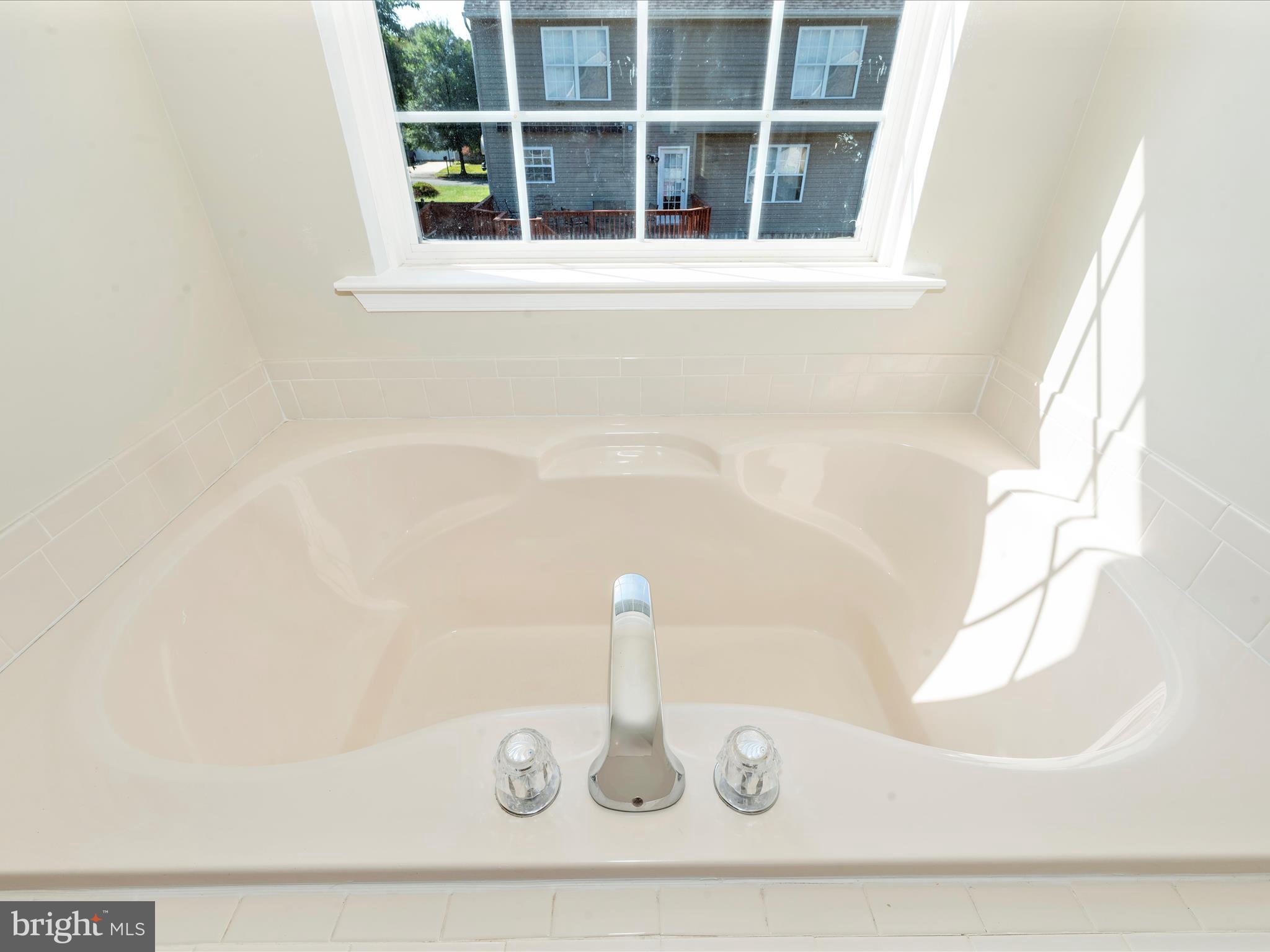 ROLLING MEADOWS - Residential