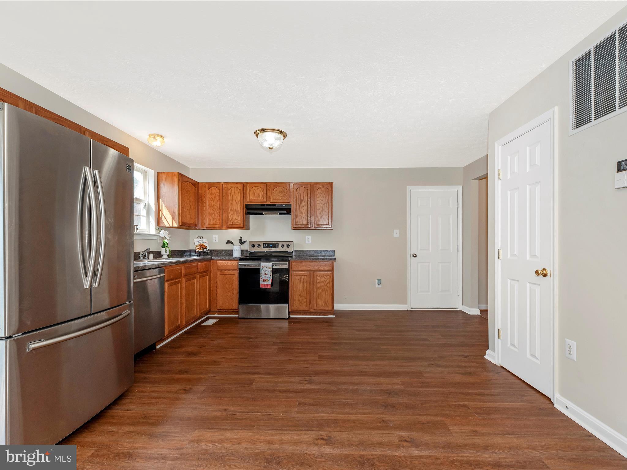 ROLLING MEADOWS - Residential