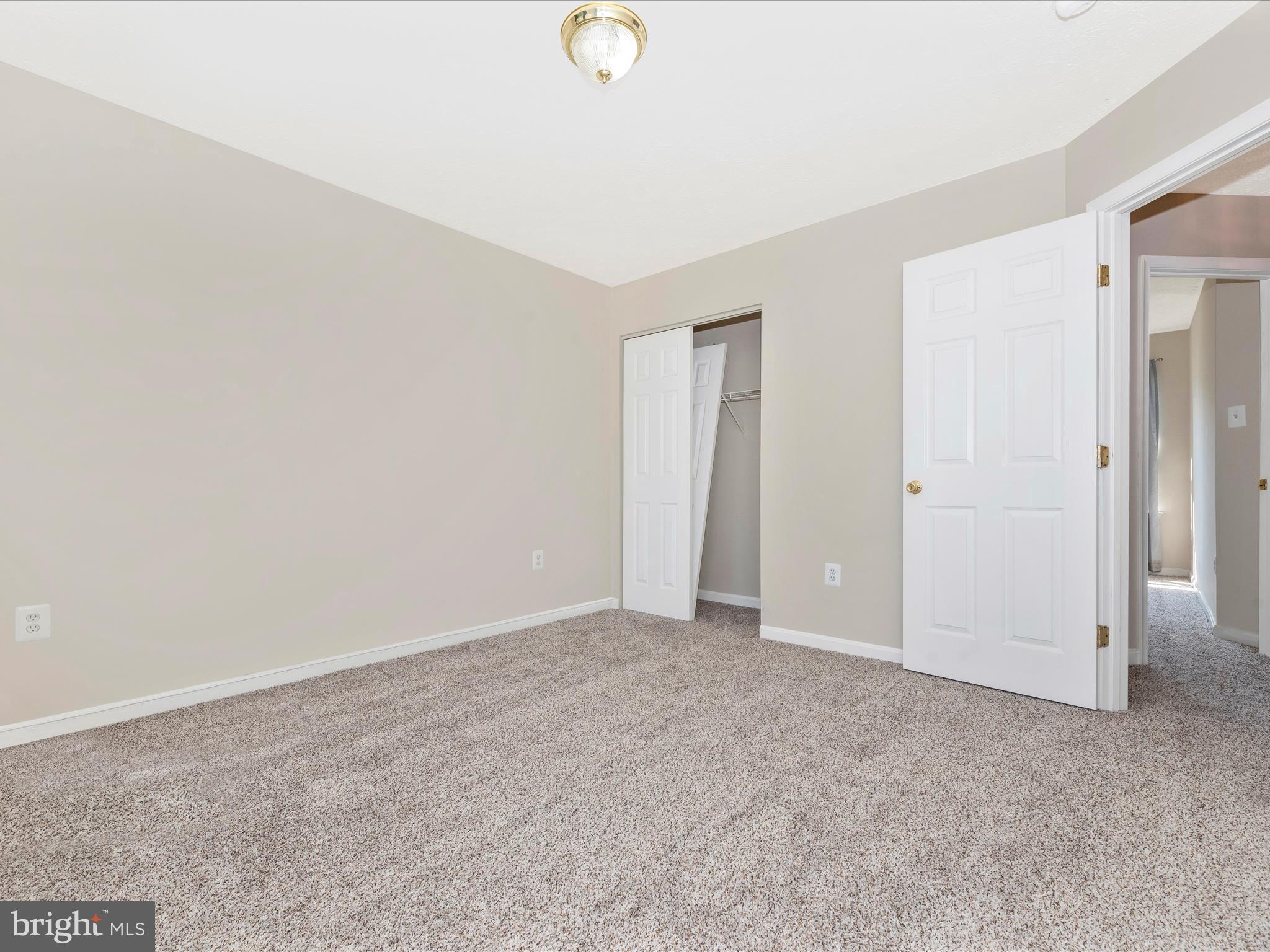 ROLLING MEADOWS - Residential