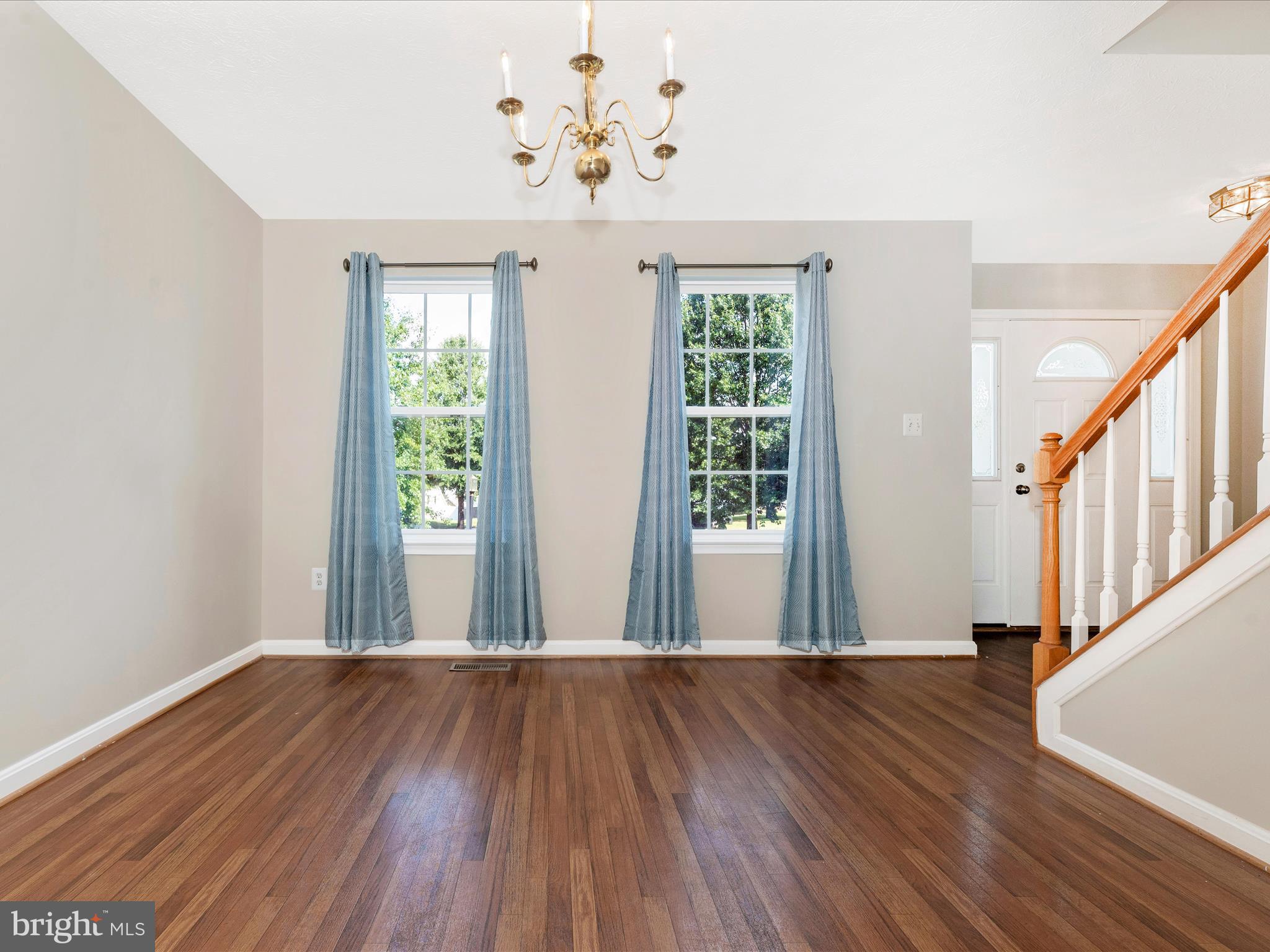 ROLLING MEADOWS - Residential