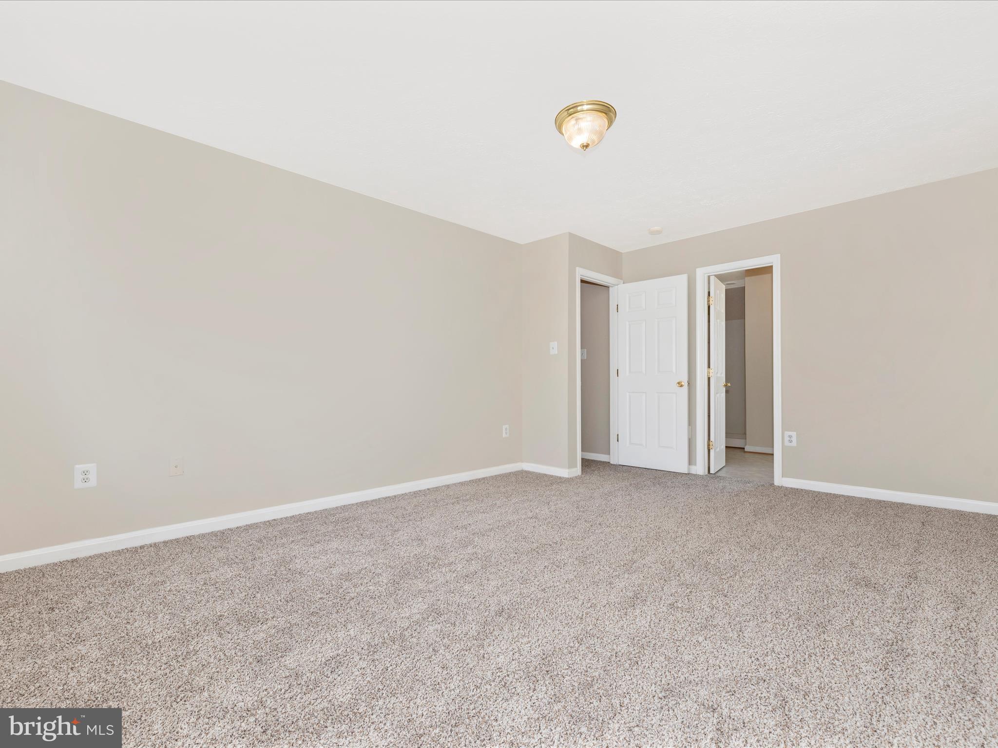 ROLLING MEADOWS - Residential