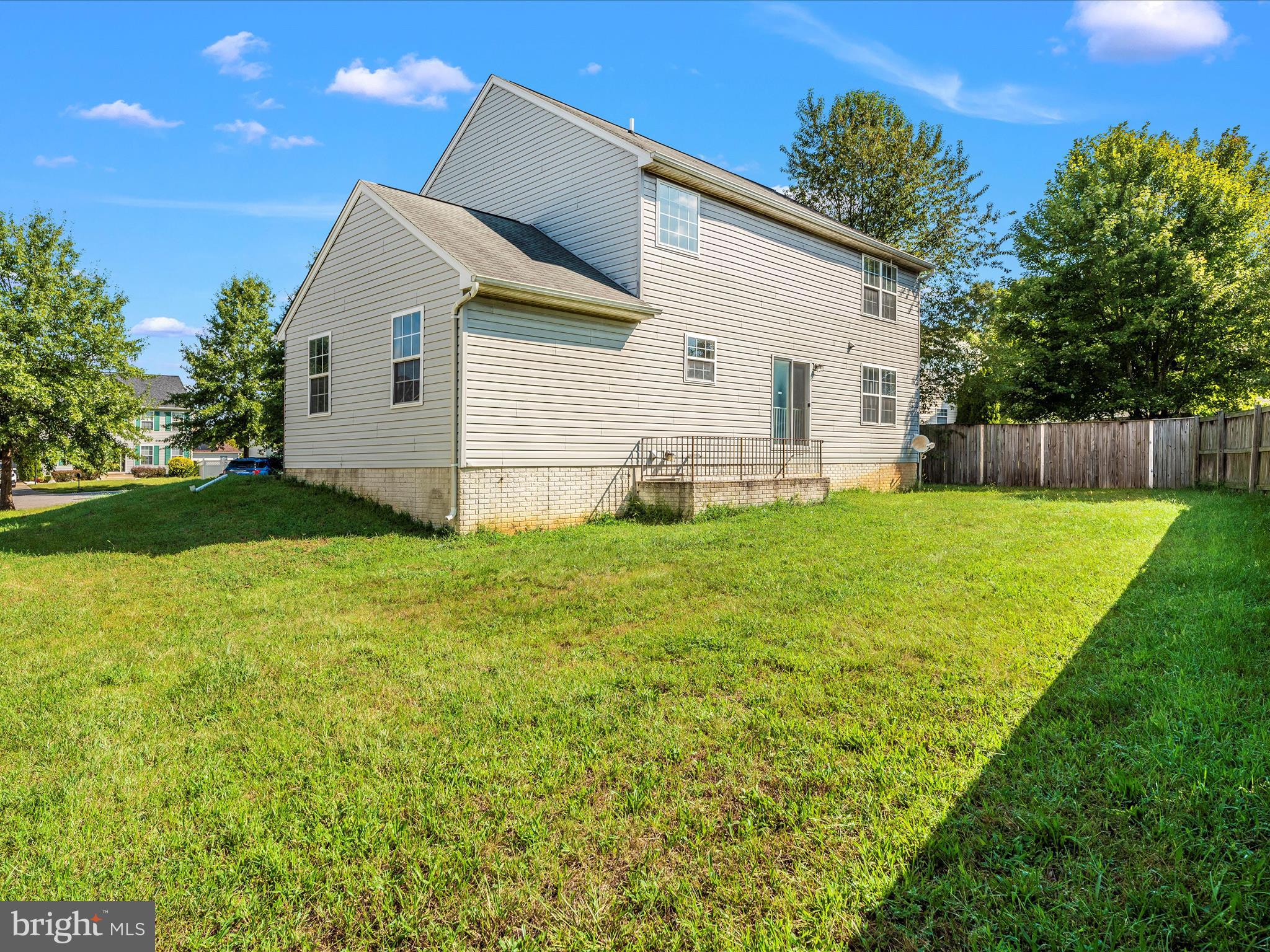 ROLLING MEADOWS - Residential