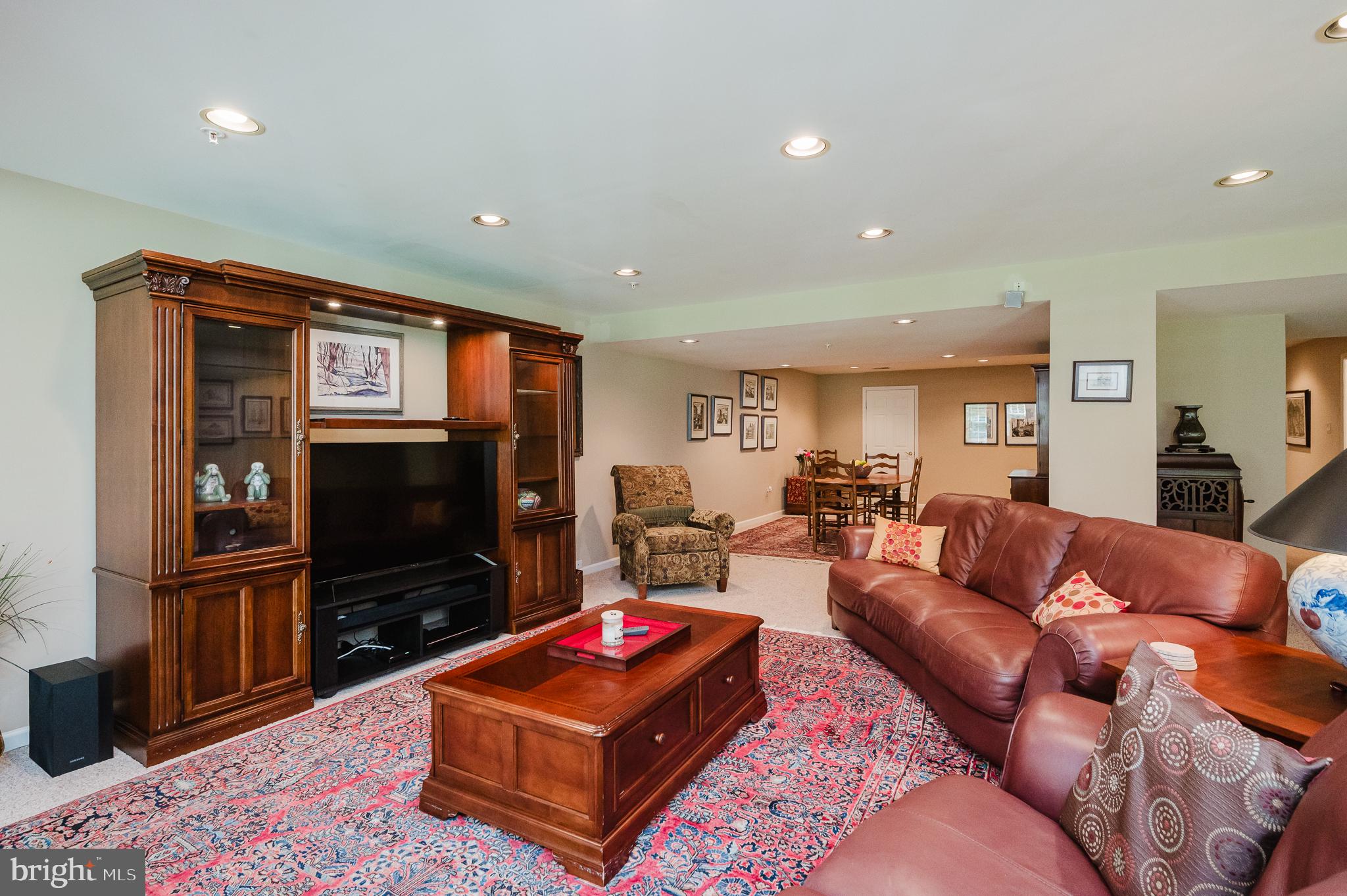 WOODHOLME VILLAGE - Residential