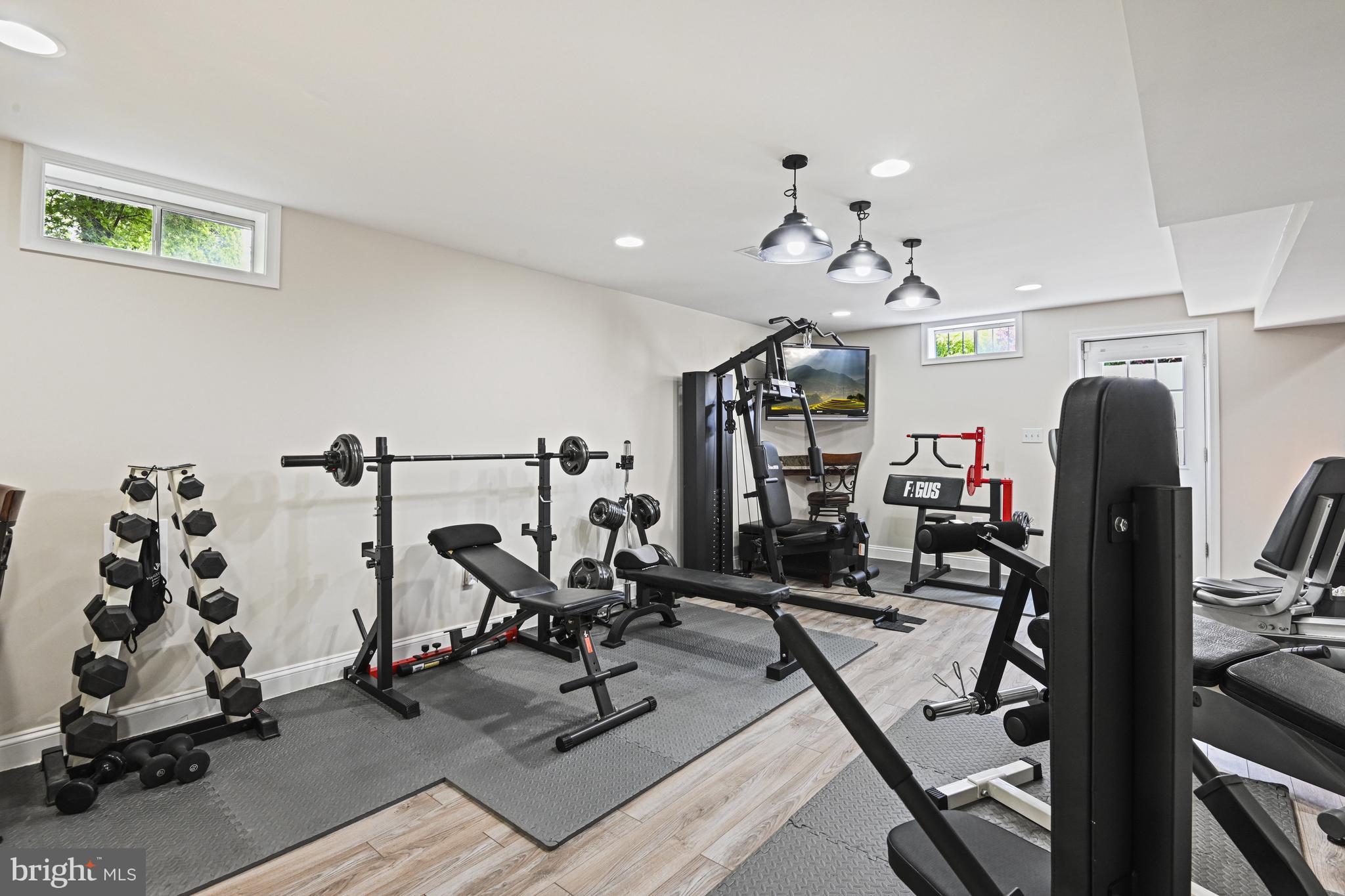 KINCAID FOREST - Residential