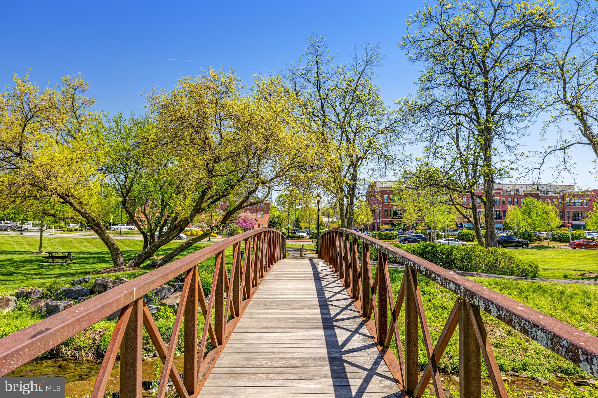 KINCAID FOREST - Residential