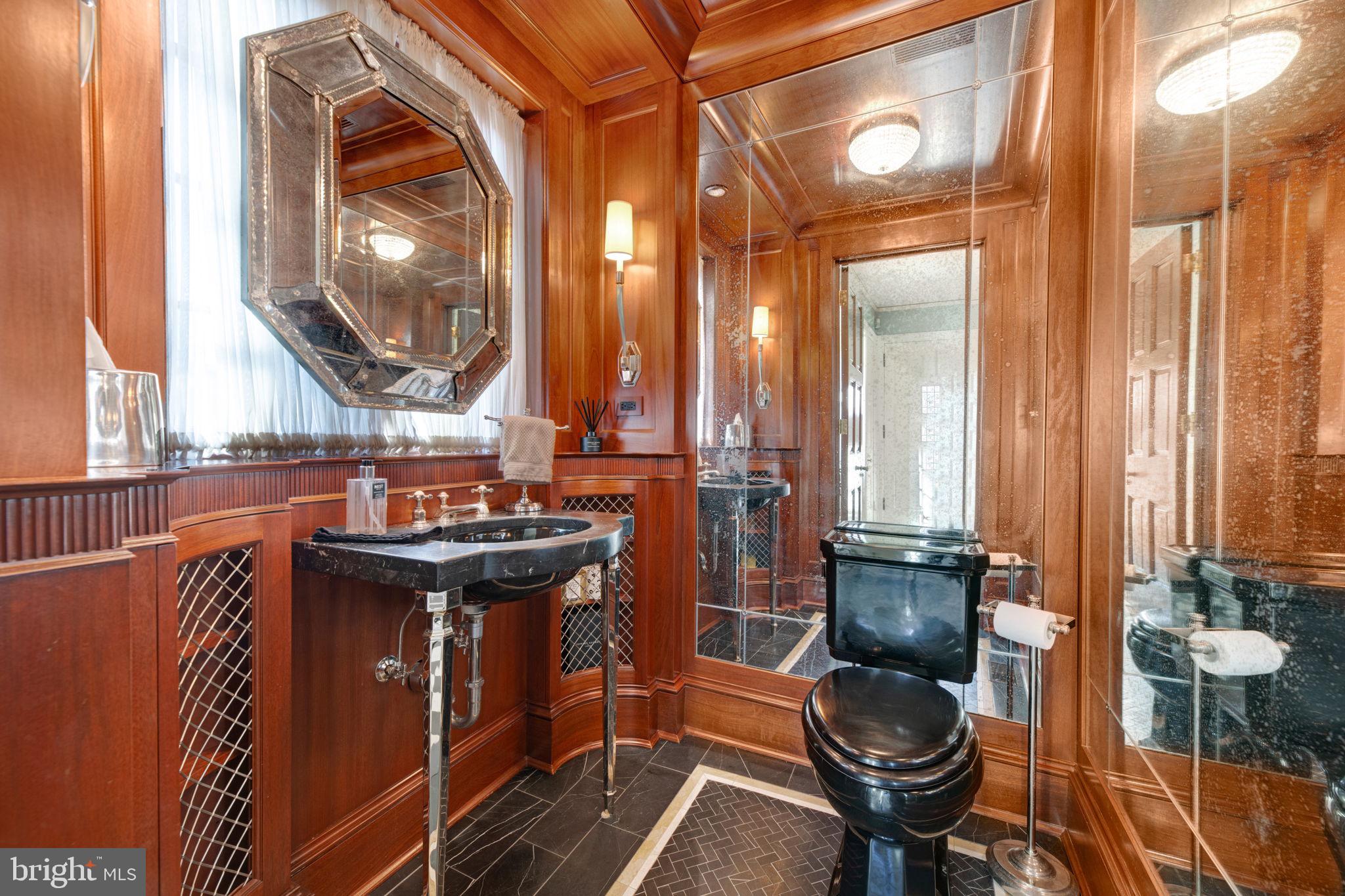 GREATER HOMELAND HISTORIC DISTRICT - Residential Lease