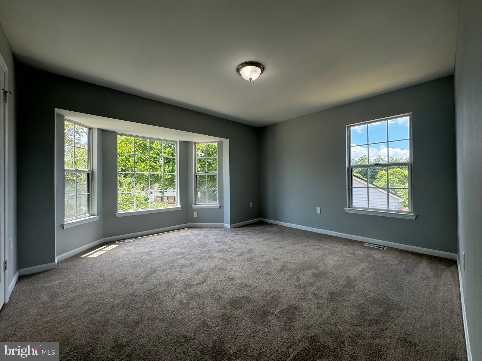 STONEGATE - Residential