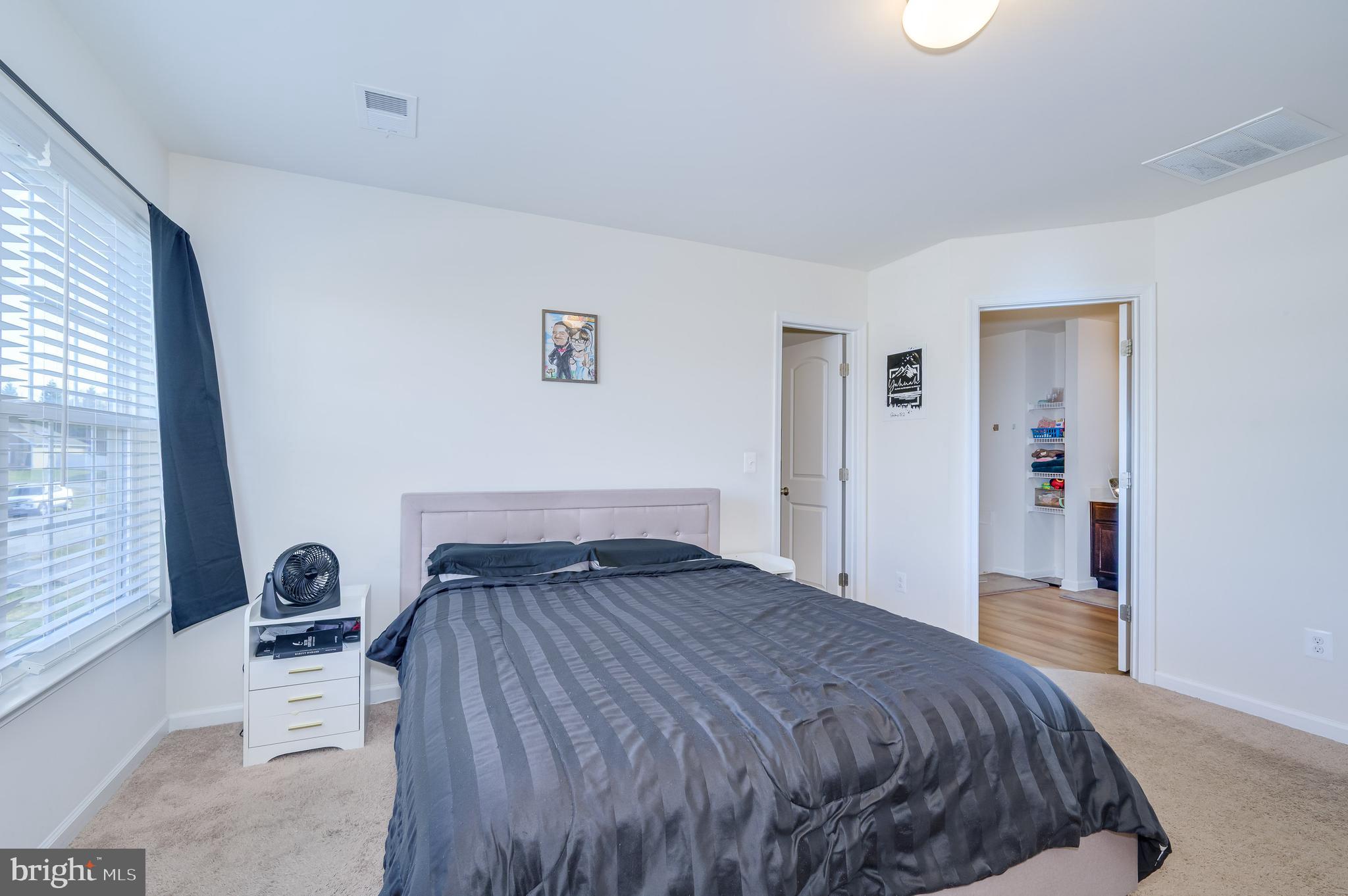 MCGINNIS POINT - Residential