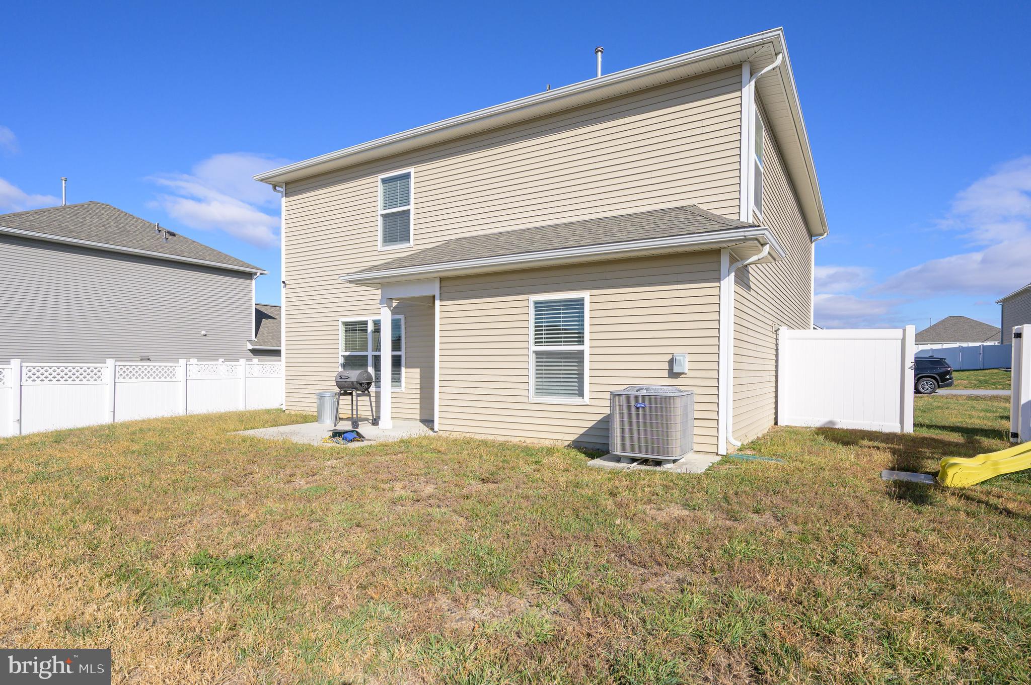 MCGINNIS POINT - Residential