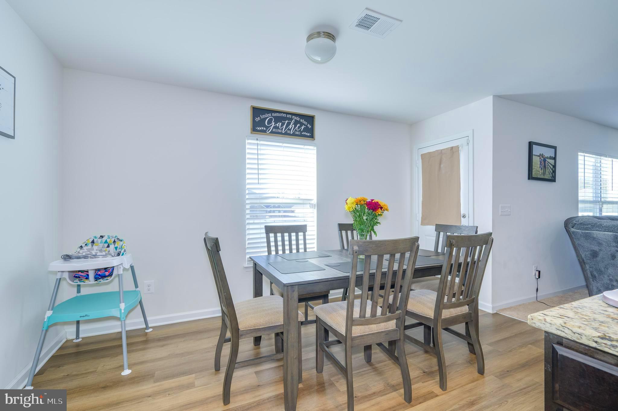 MCGINNIS POINT - Residential