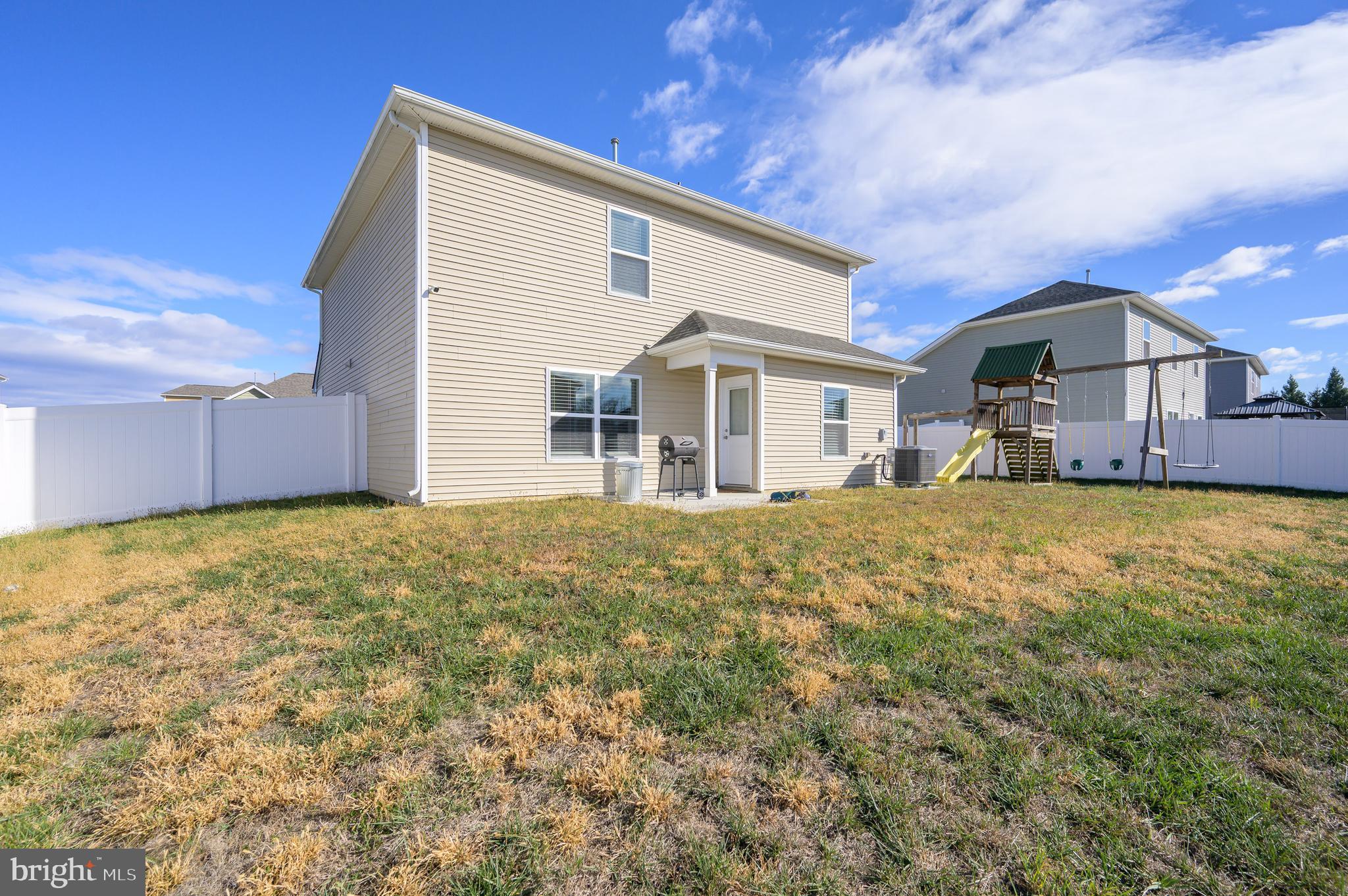 MCGINNIS POINT - Residential