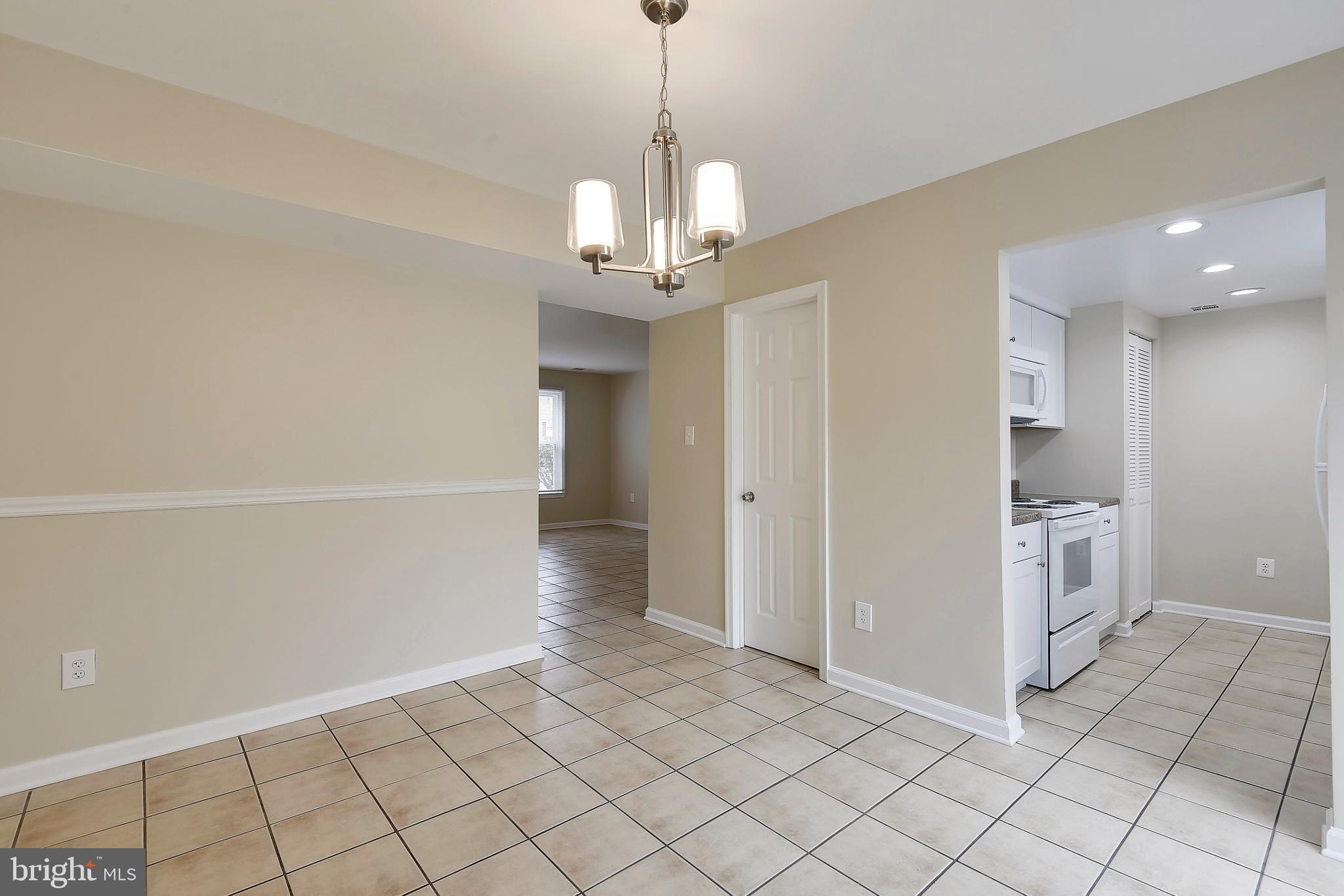 BRISTOE STATION - Residential