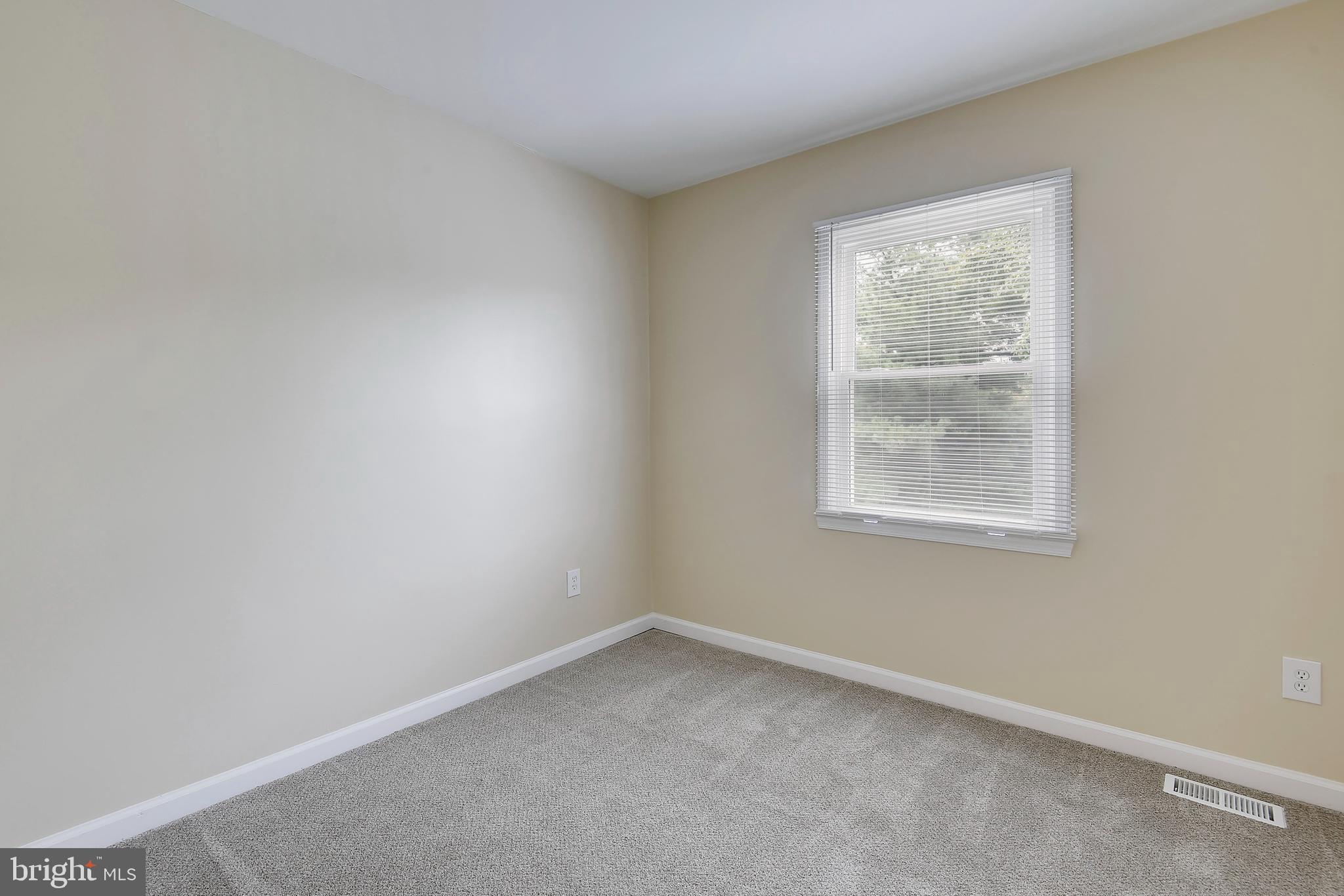 BRISTOE STATION - Residential