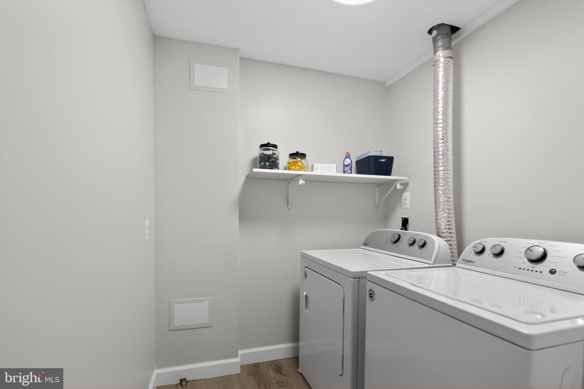 OAK SPRINGS SEC 1 - Residential