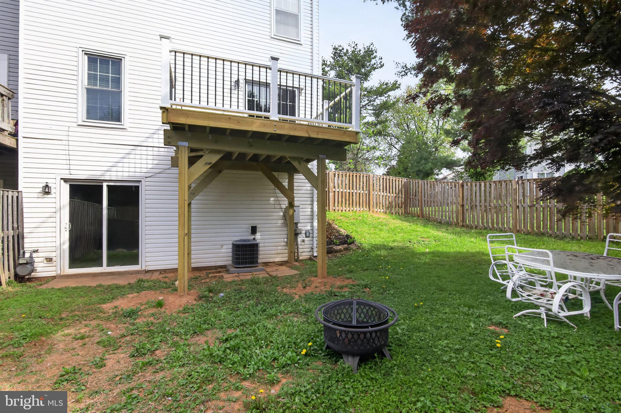 OAK SPRINGS SEC 1 - Residential