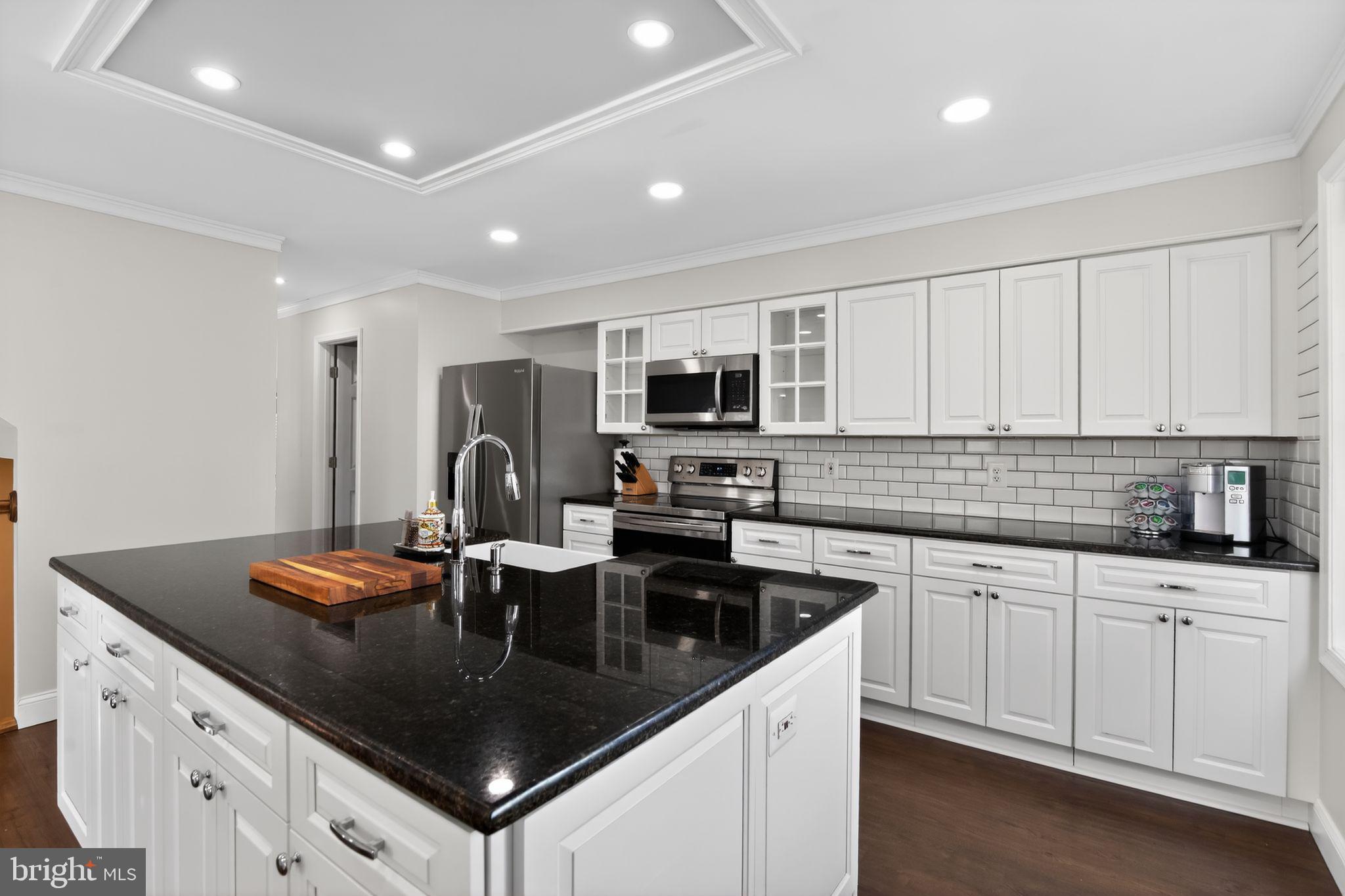 OAK SPRINGS SEC 1 - Residential