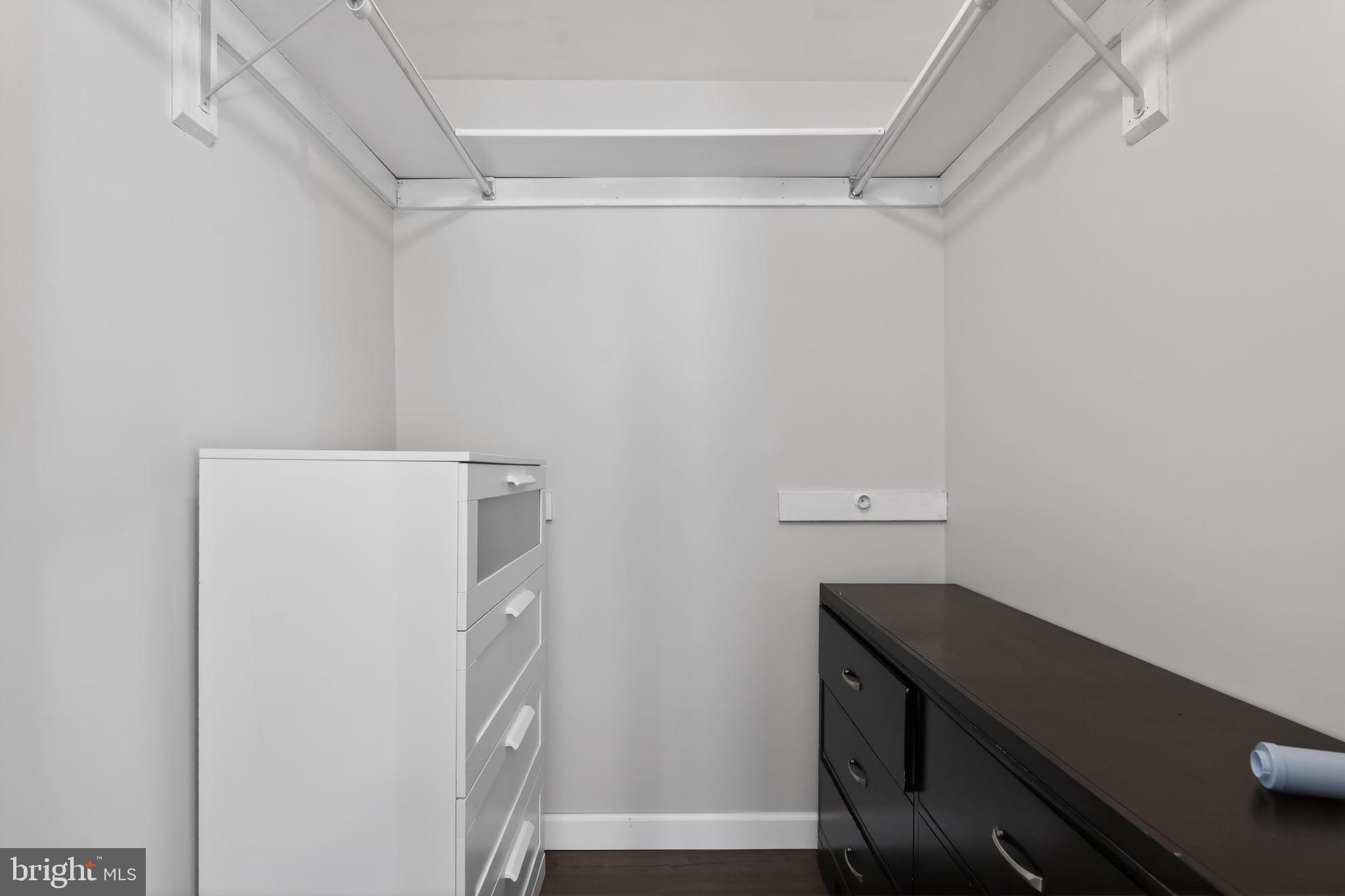 OAK SPRINGS SEC 1 - Residential