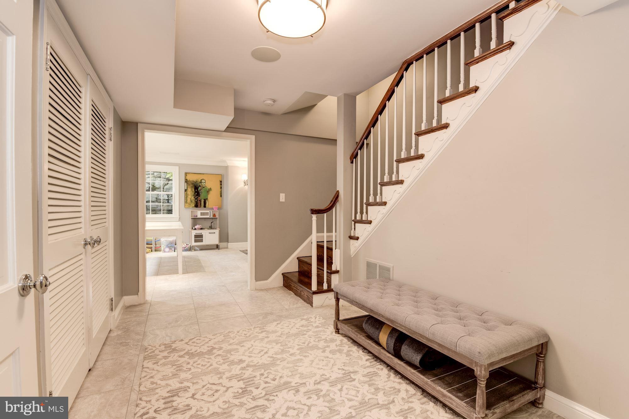 WESLEY HEIGHTS - Residential