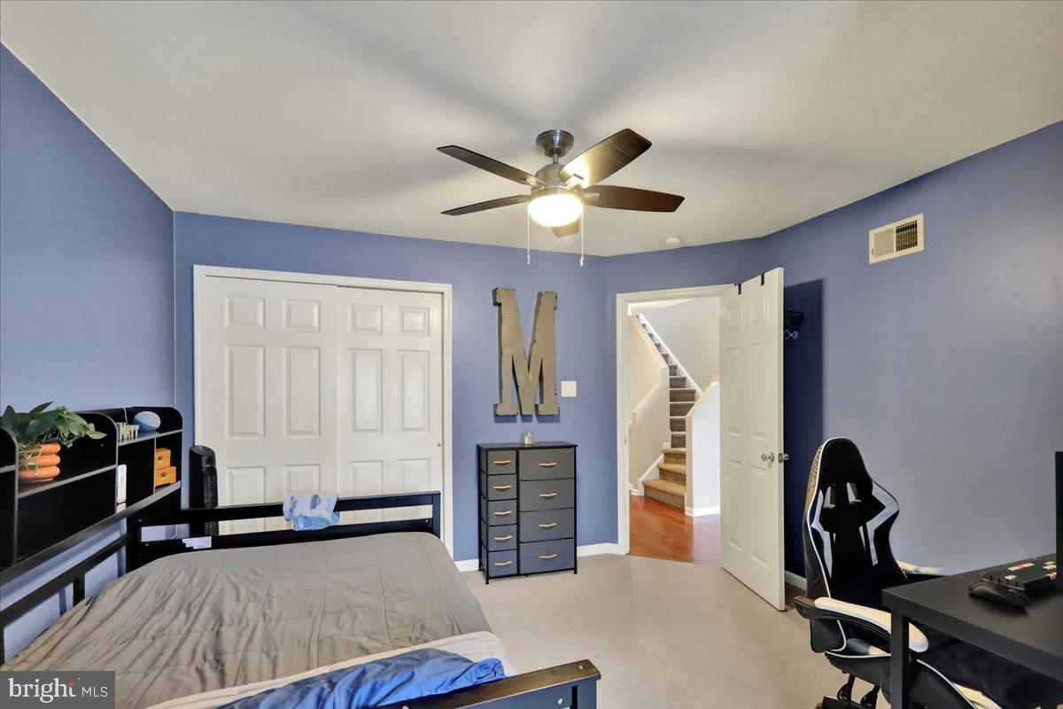 COVENTRY POINTE - Residential