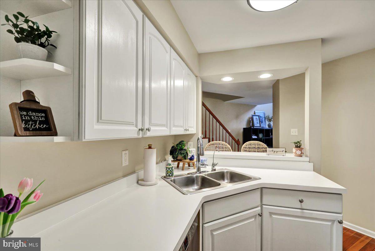 COVENTRY POINTE - Residential