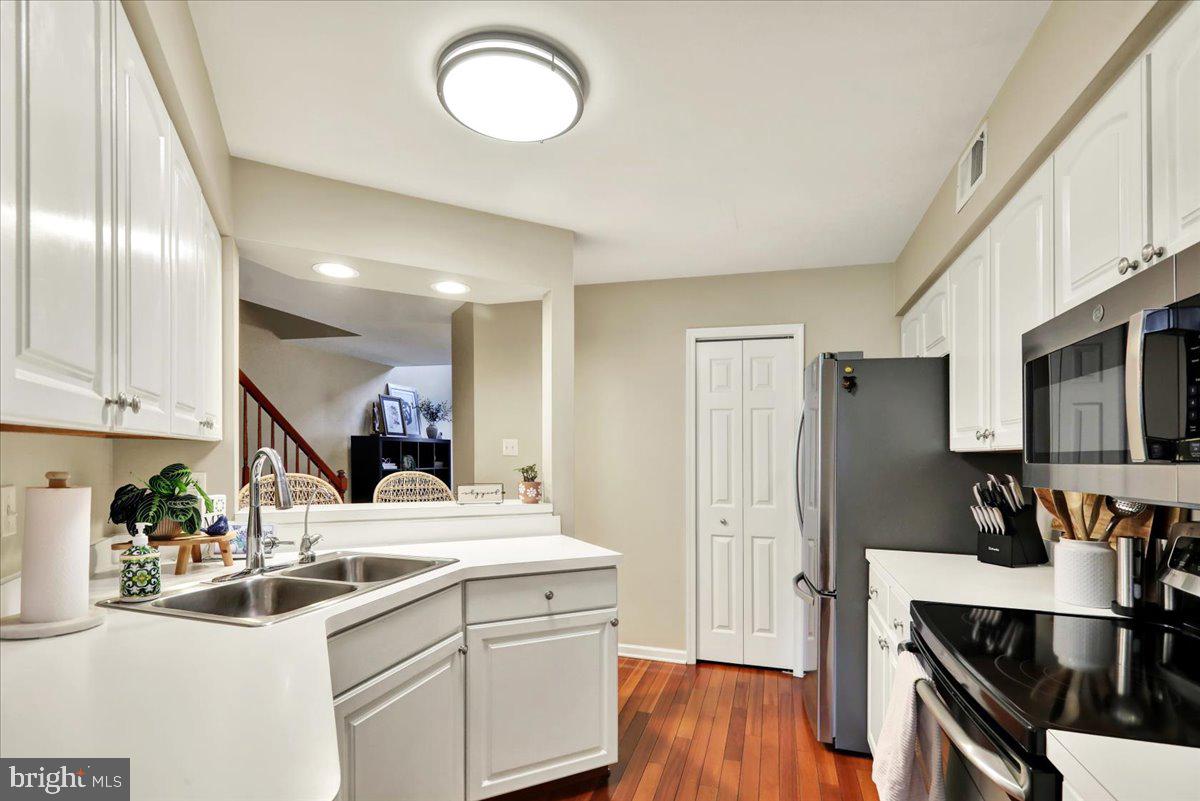 COVENTRY POINTE - Residential