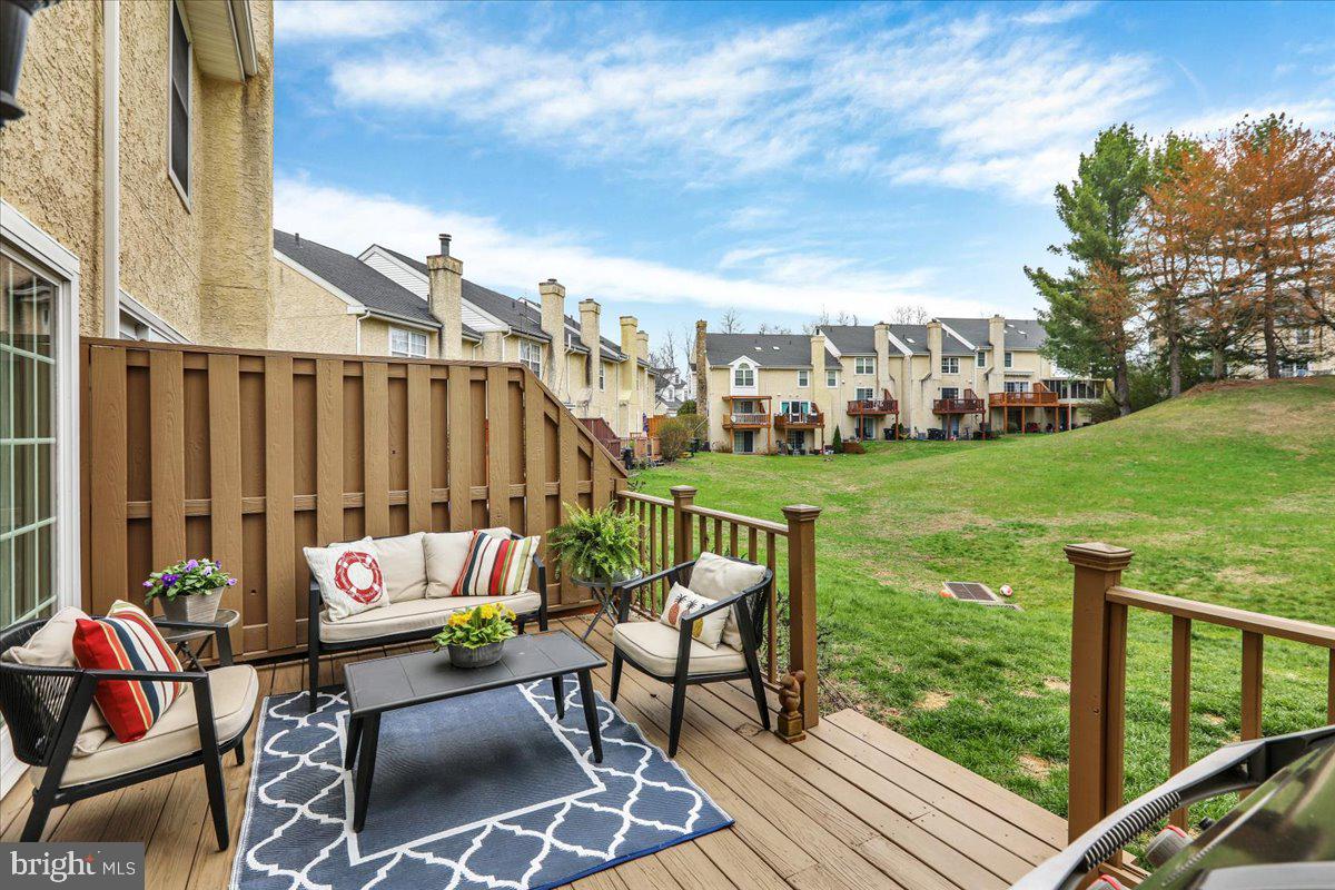 COVENTRY POINTE - Residential