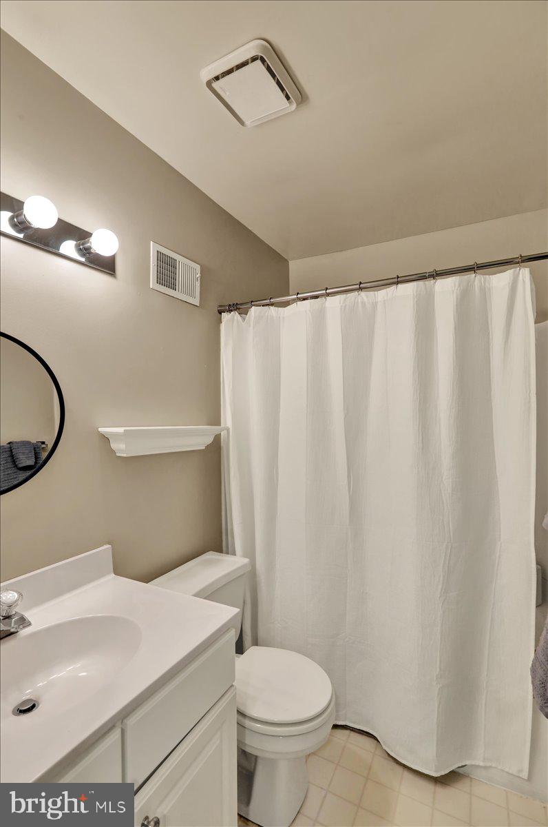 COVENTRY POINTE - Residential