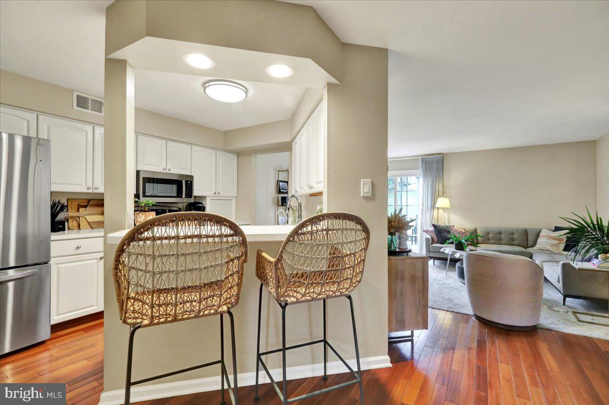 COVENTRY POINTE - Residential